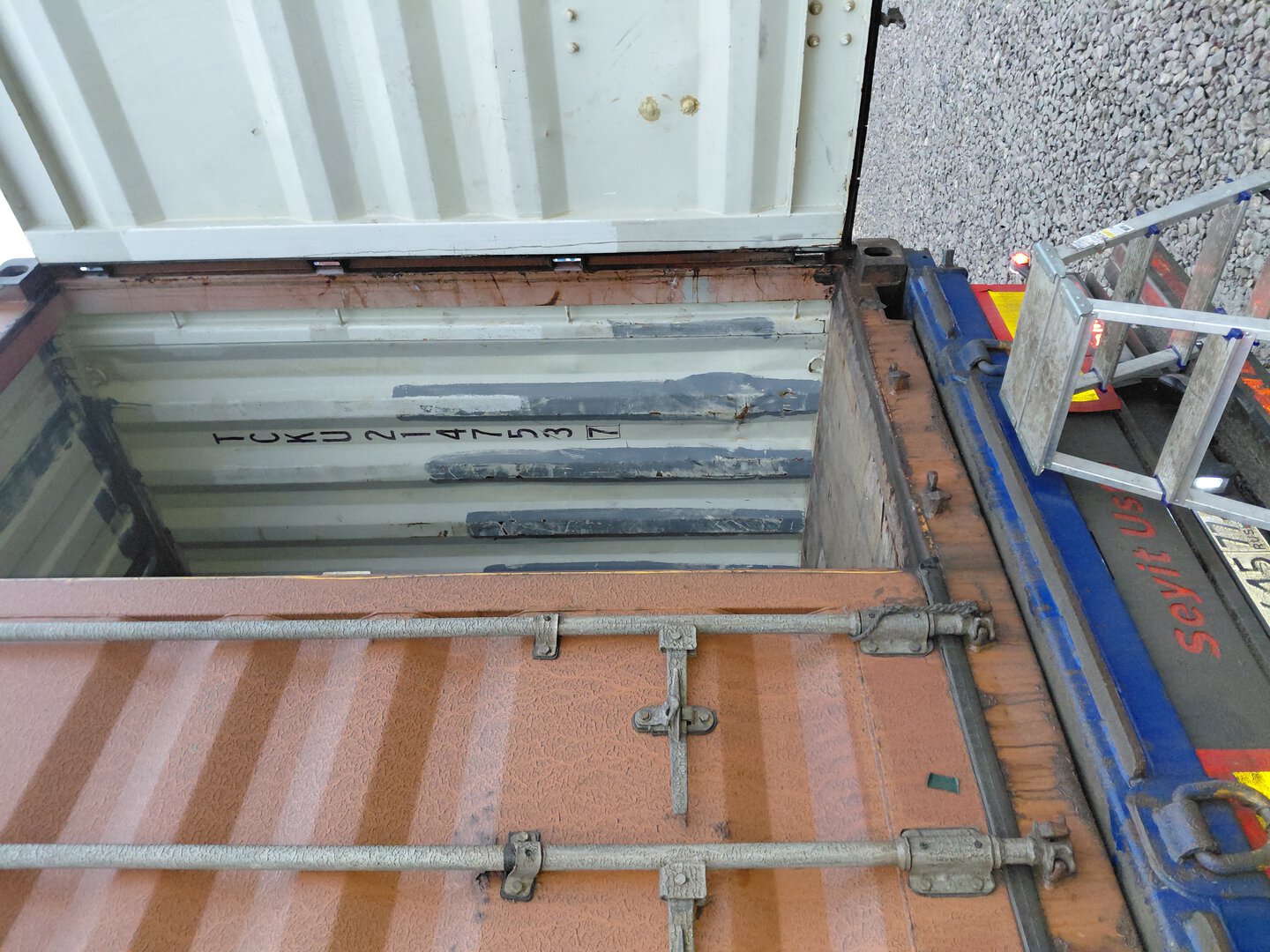 Морской контейнер TCKU2147537