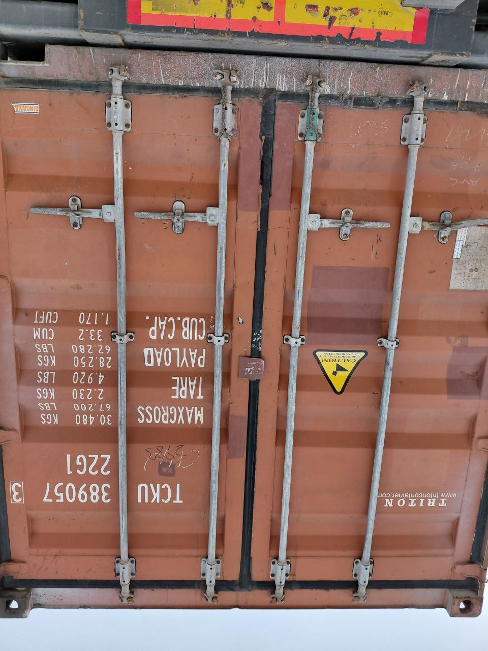 Морской контейнер TCKU3890573