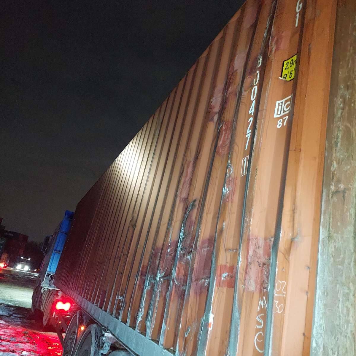 Морской контейнер TCKU9004271