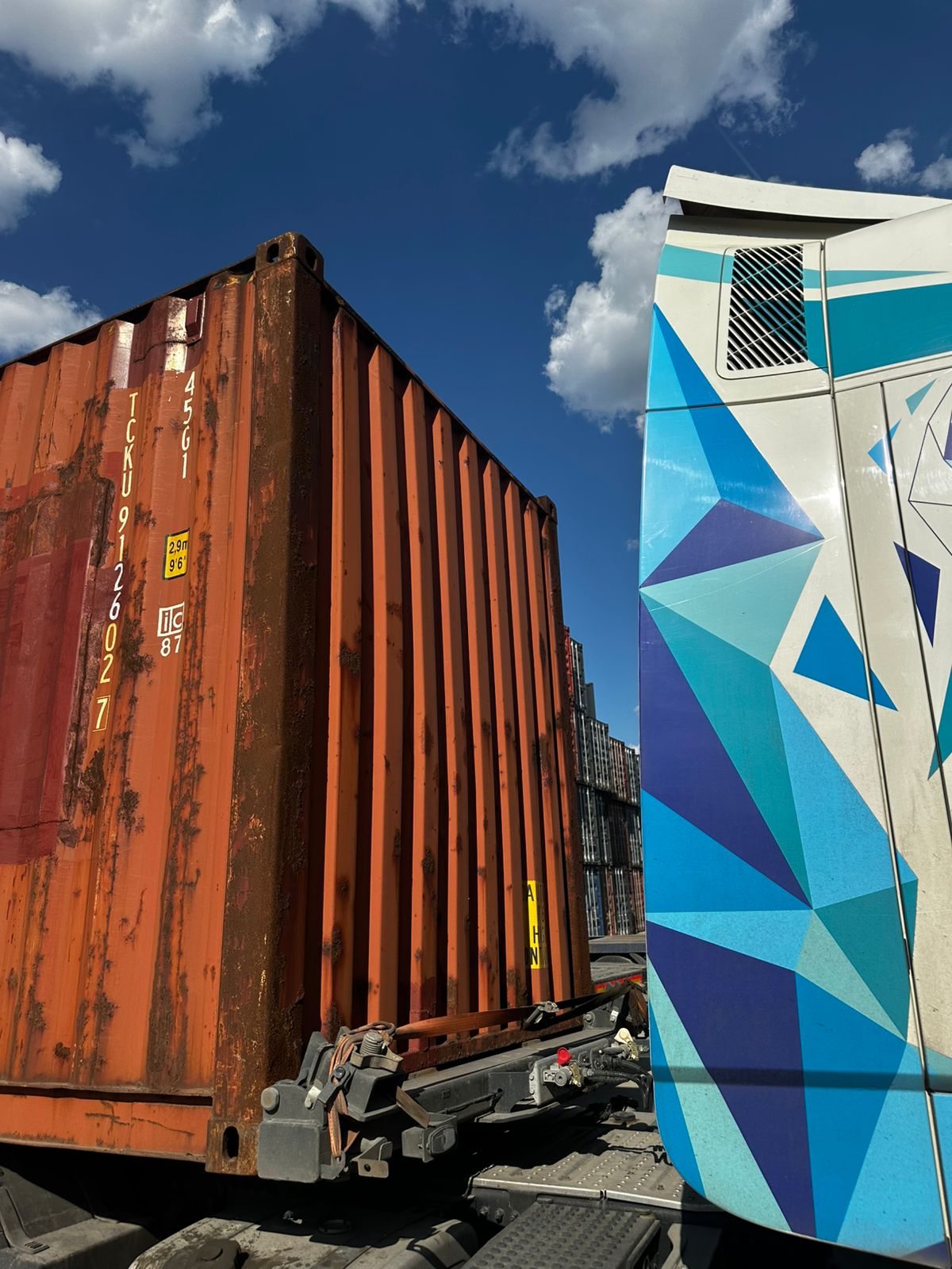 Морской контейнер TCKU9126027