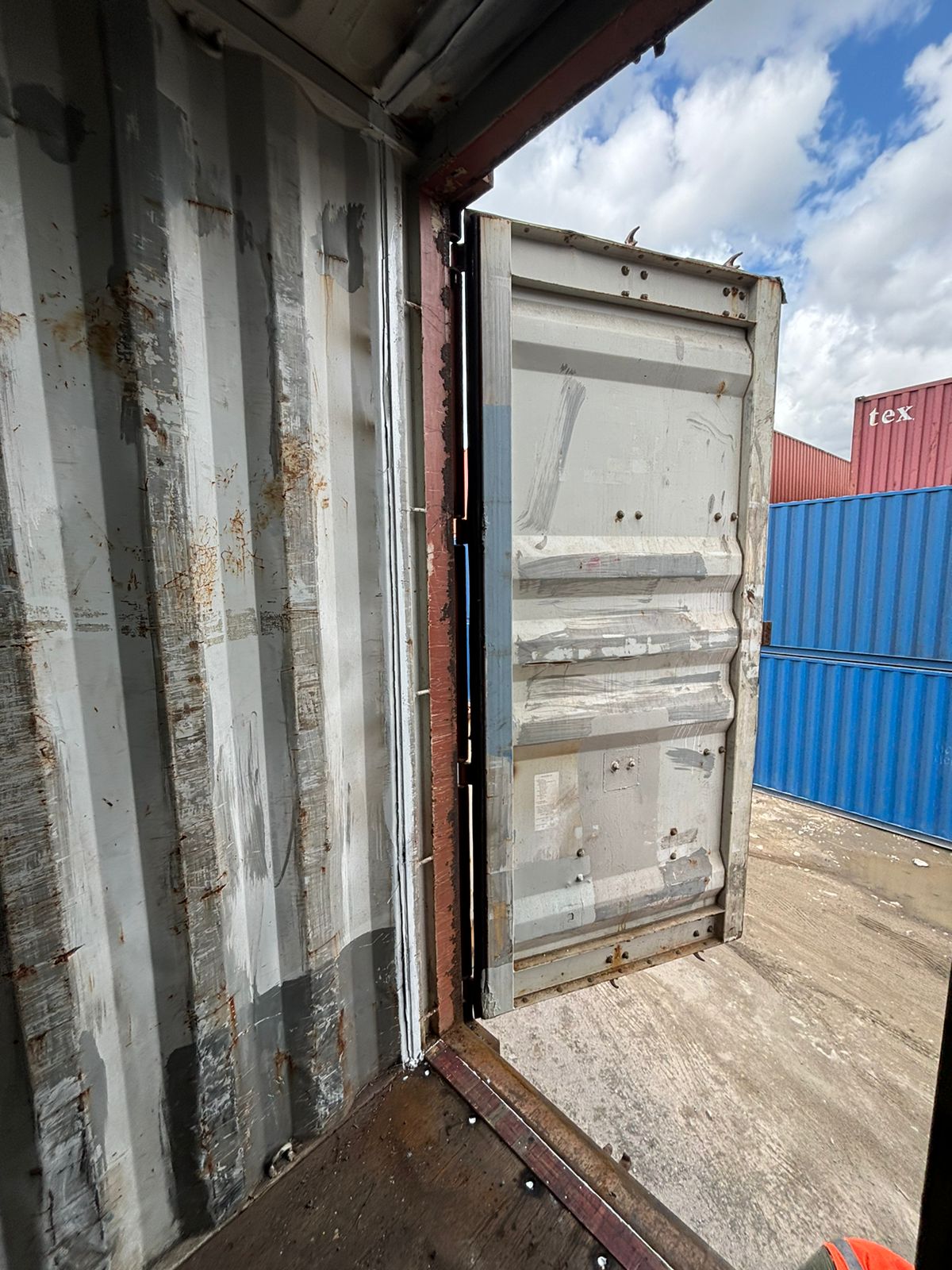 Морской контейнер TCKU9381866