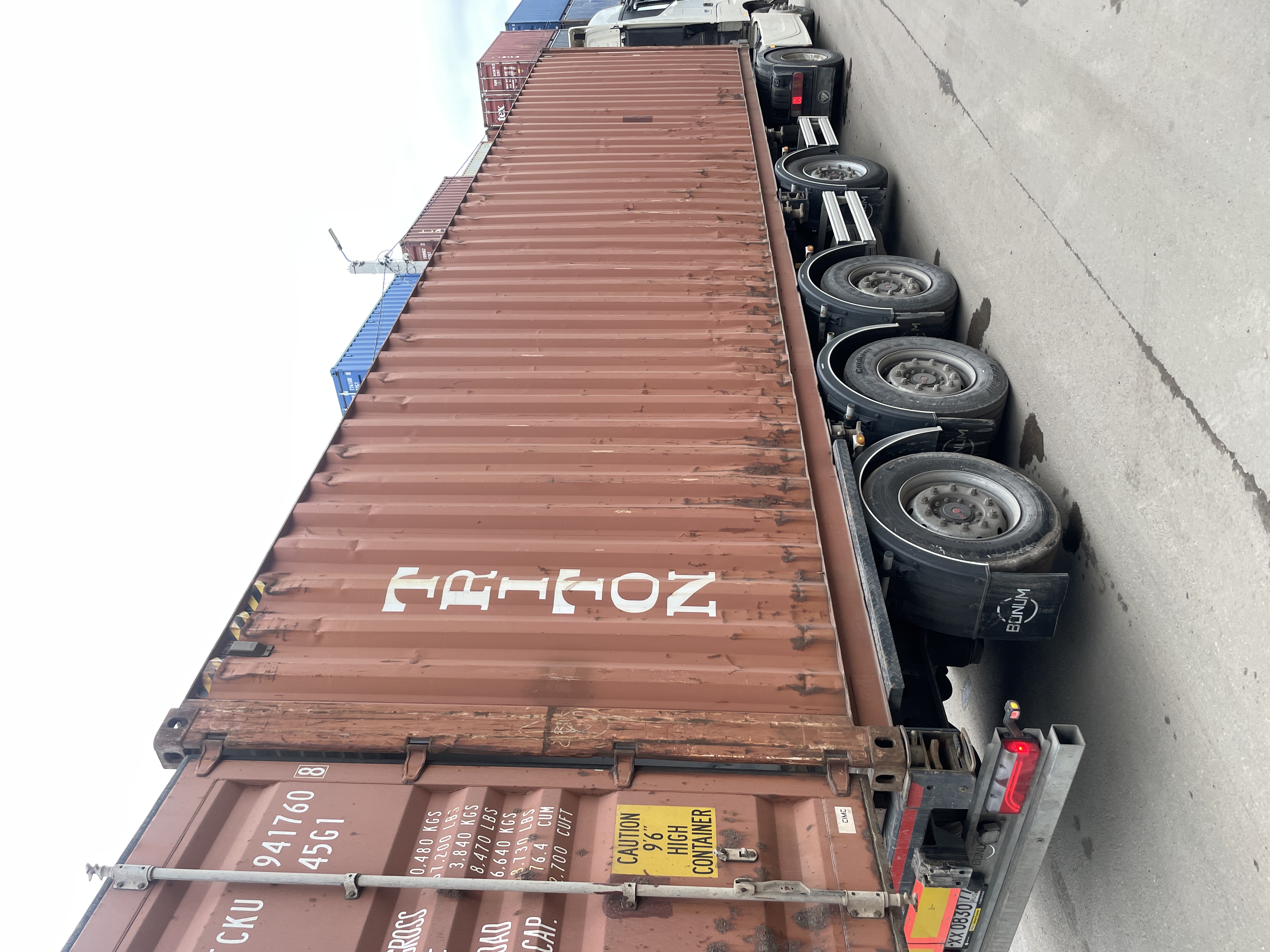 Морской контейнер TCKU9417608