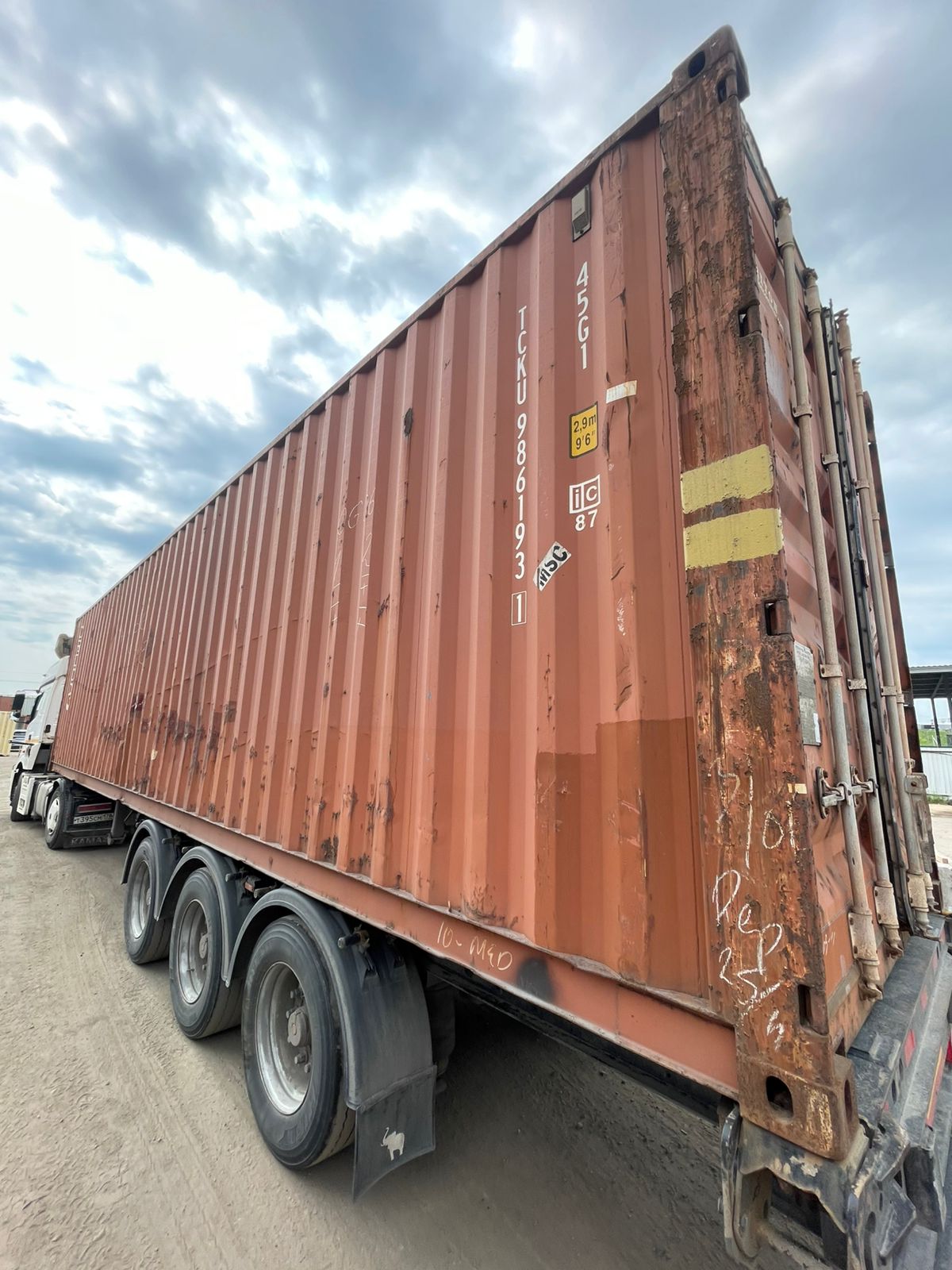 Морской контейнер TCKU9861931