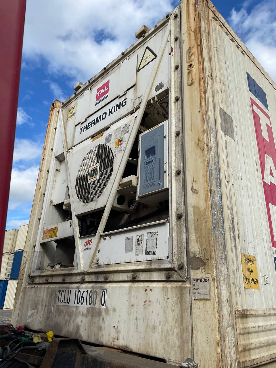 Морской контейнер TCLU1061800