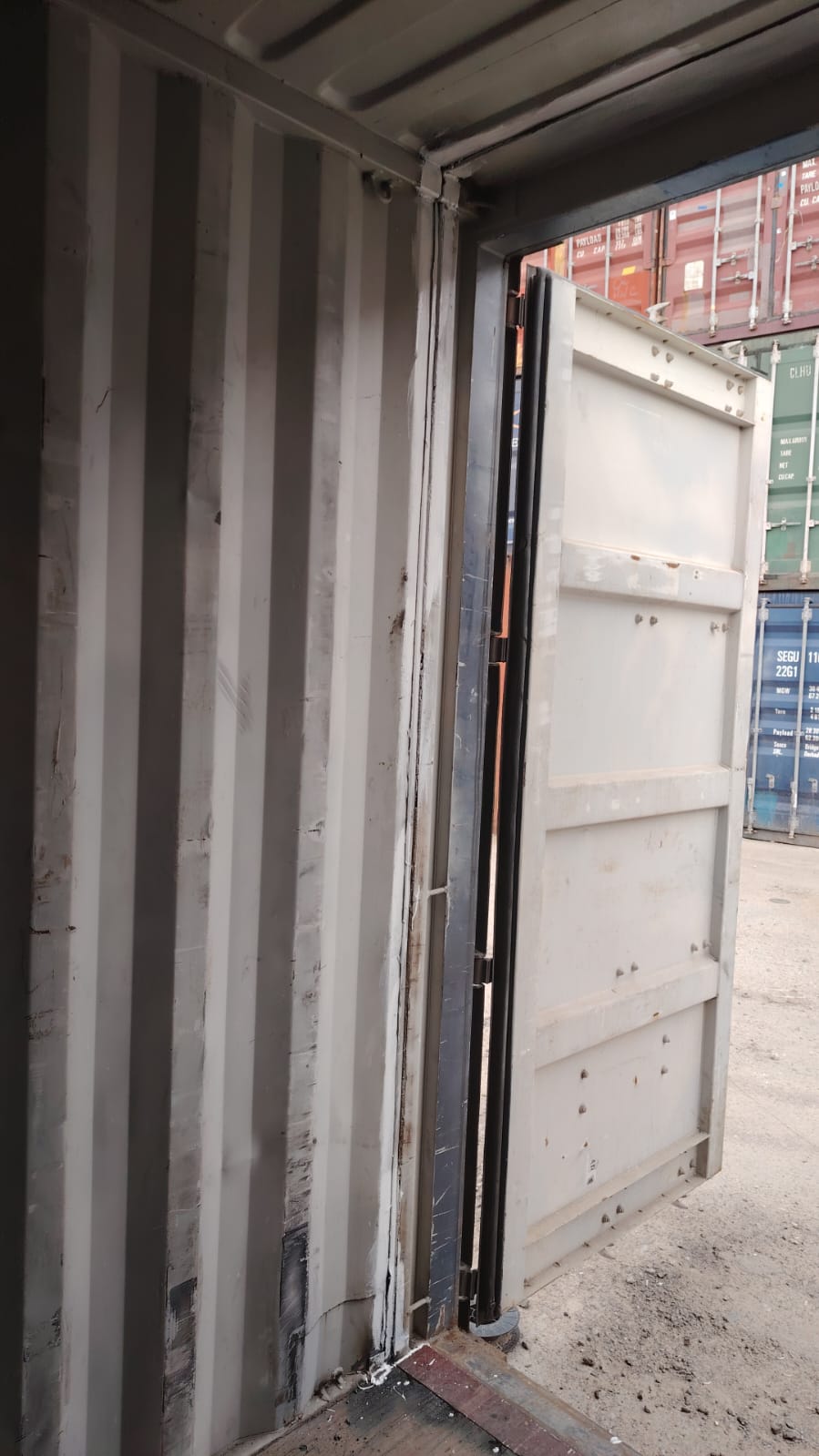 Морской контейнер TCLU1889375