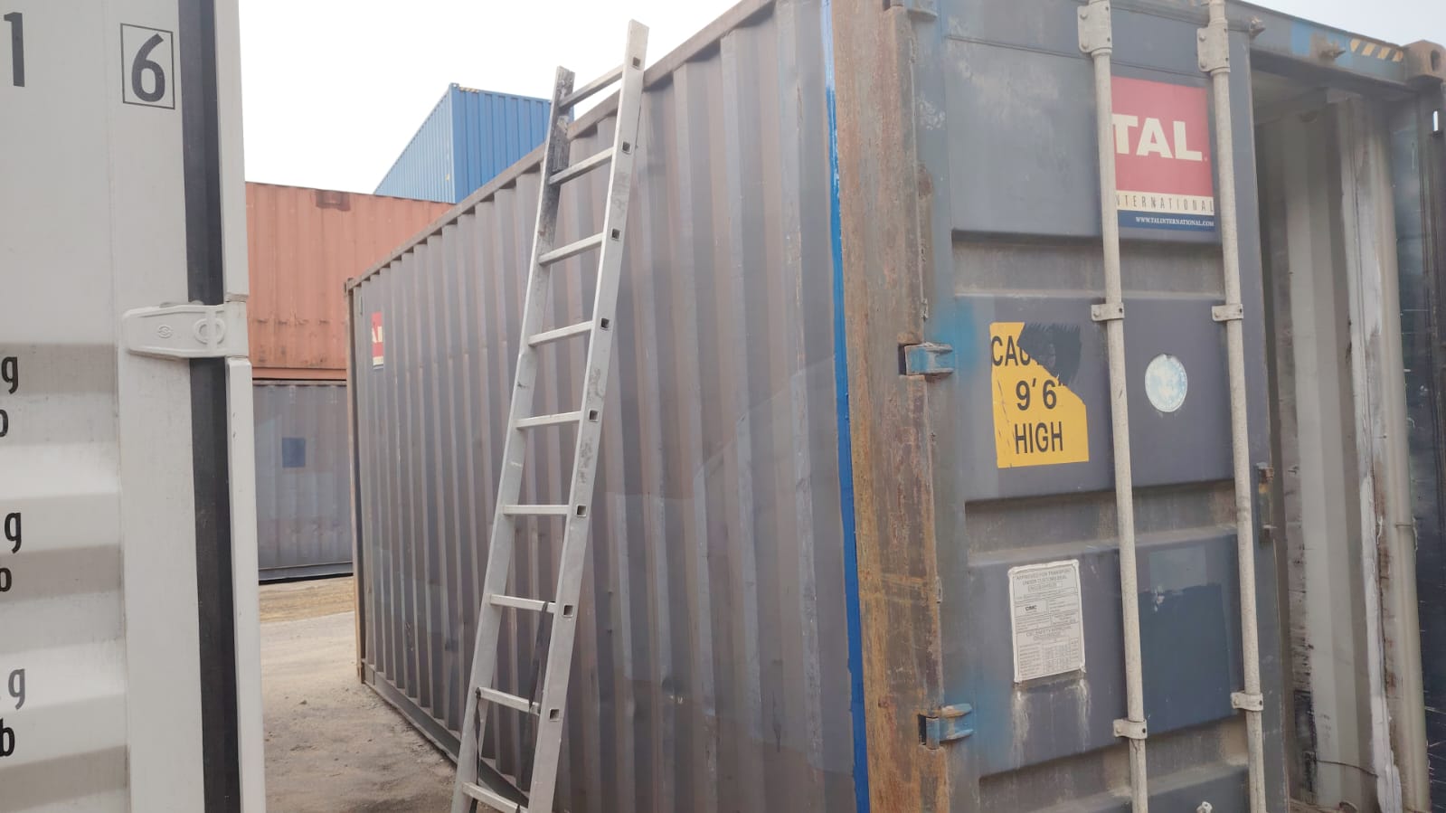 Морской контейнер TCLU1889375