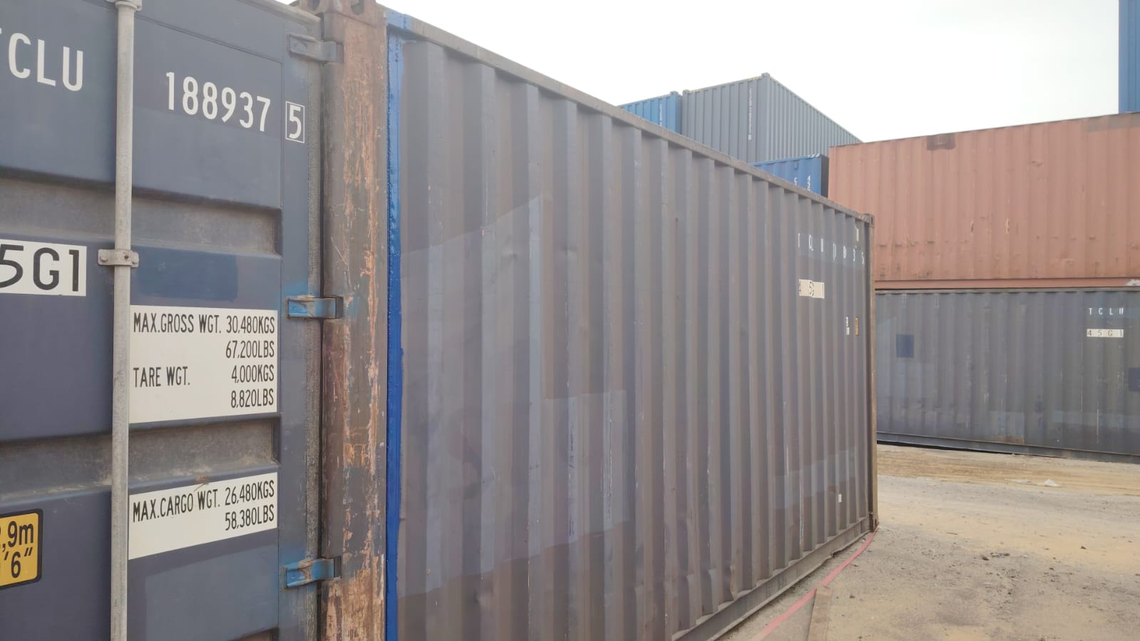 Морской контейнер TCLU1889375