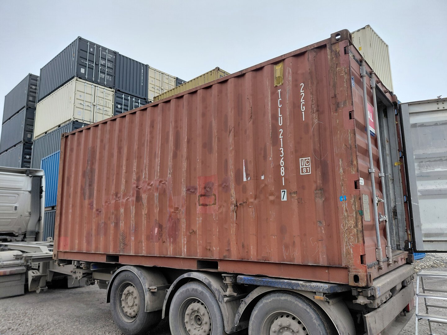 Морской контейнер TCLU2136817