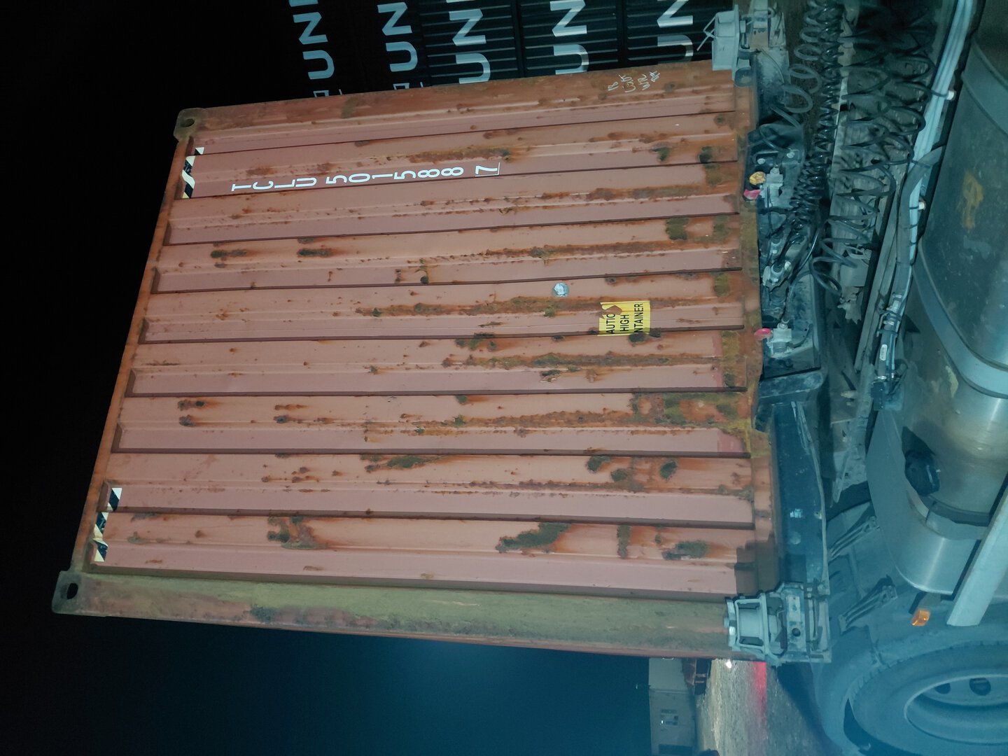 Морской контейнер TCLU5015887