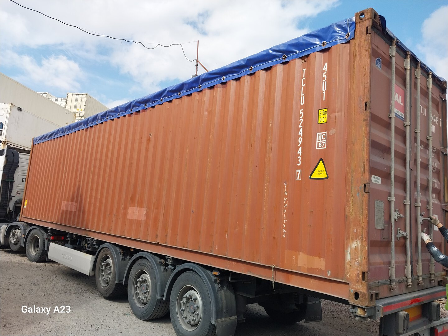 Морской контейнер TCLU5249437
