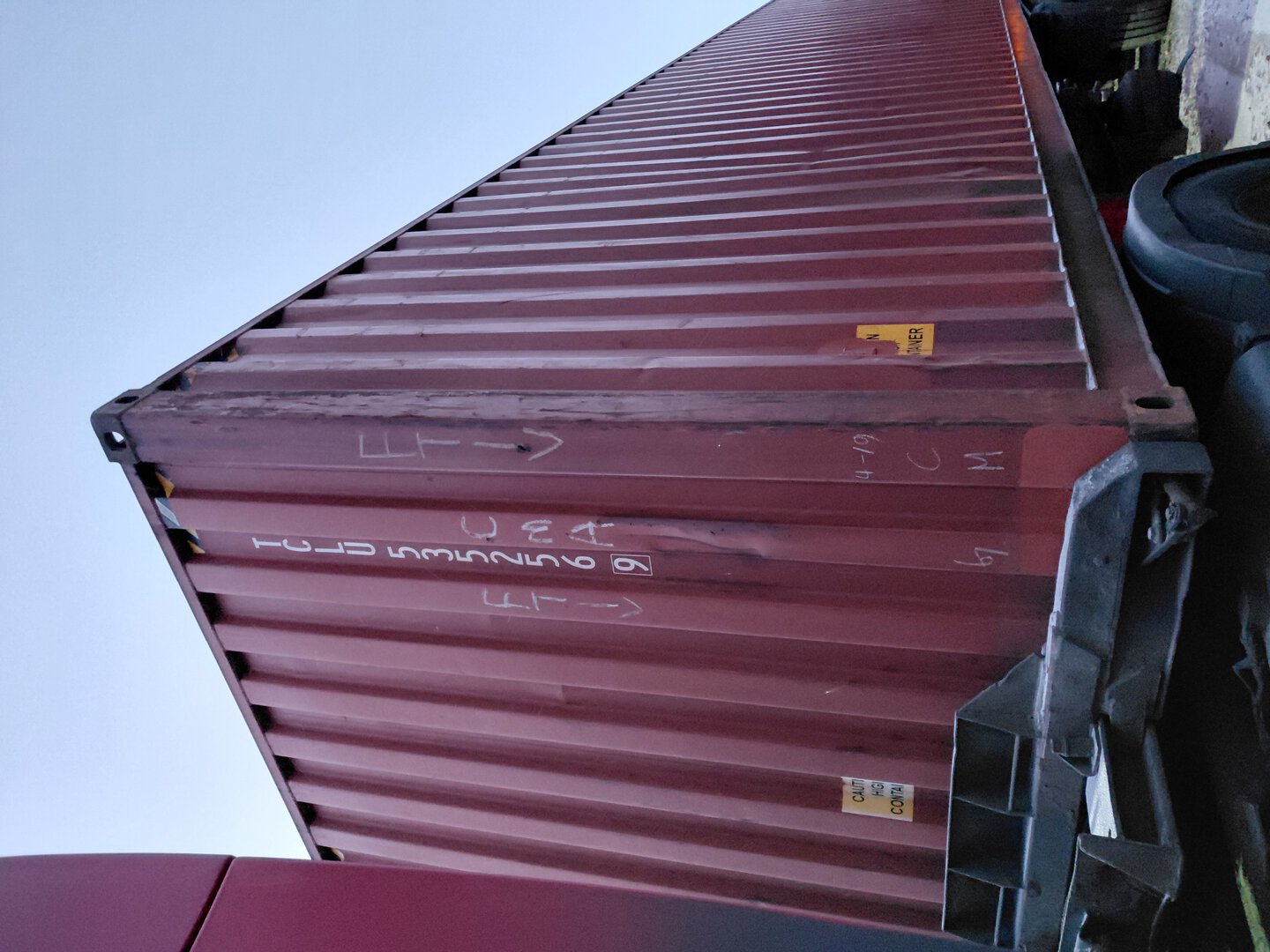 Морской контейнер TCLU5352569