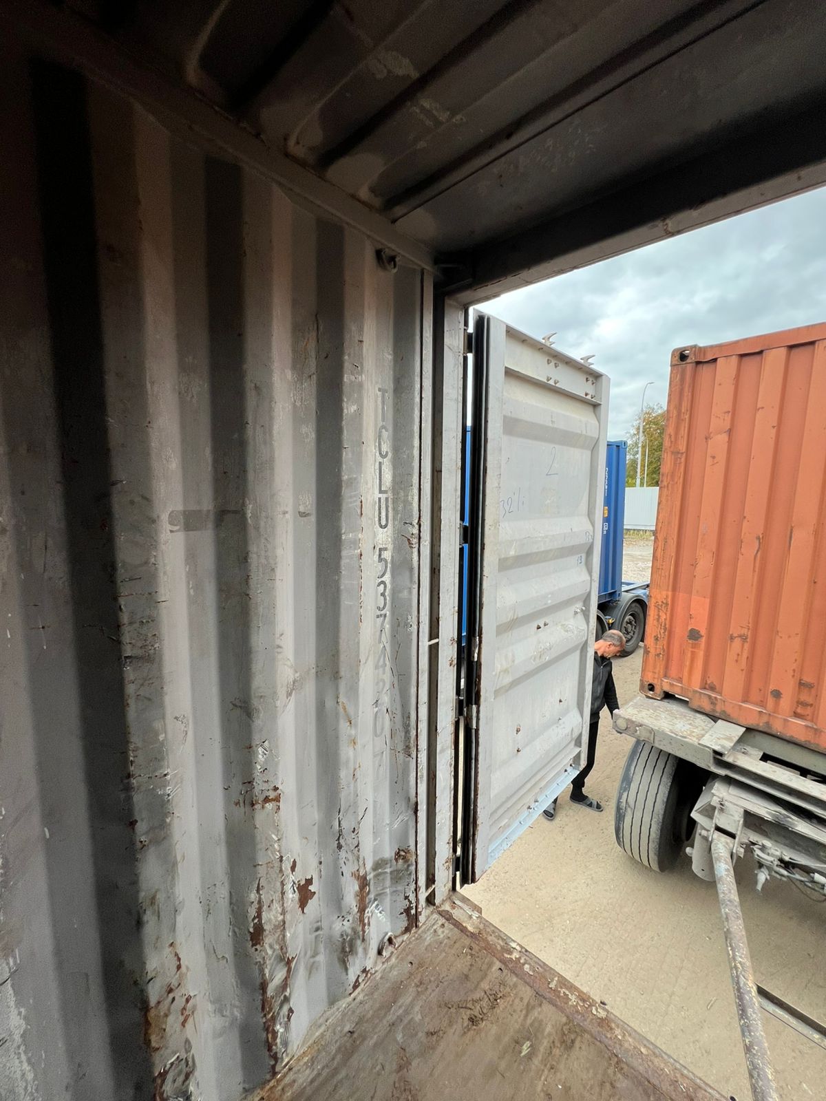 Морской контейнер TCLU5374207