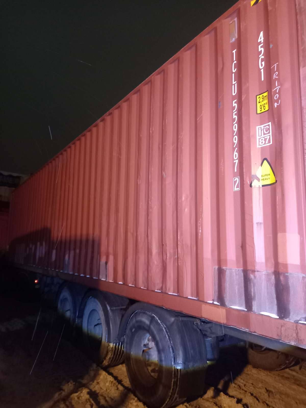 Морской контейнер TCLU5599672