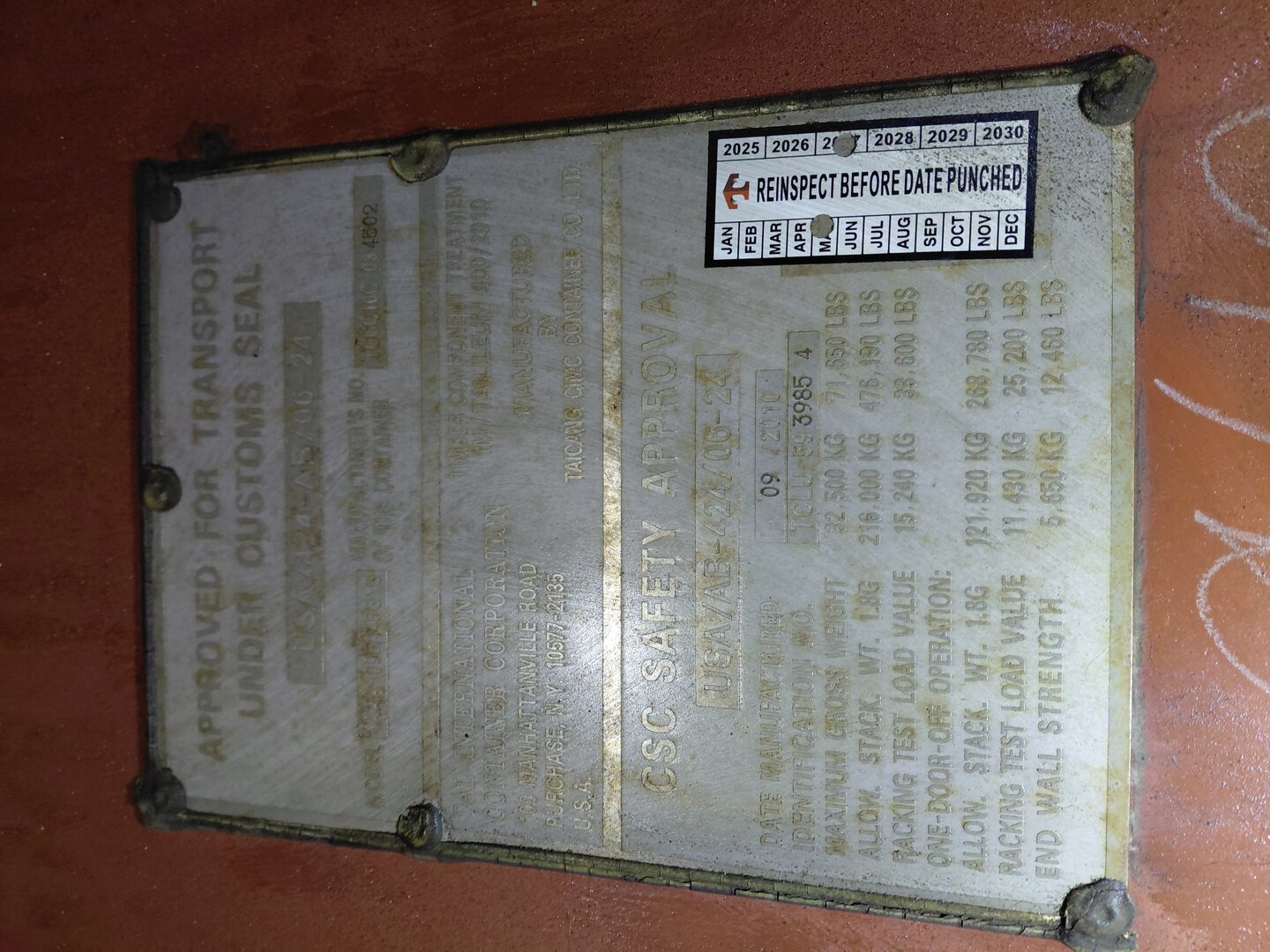 Морской контейнер TCLU5939854