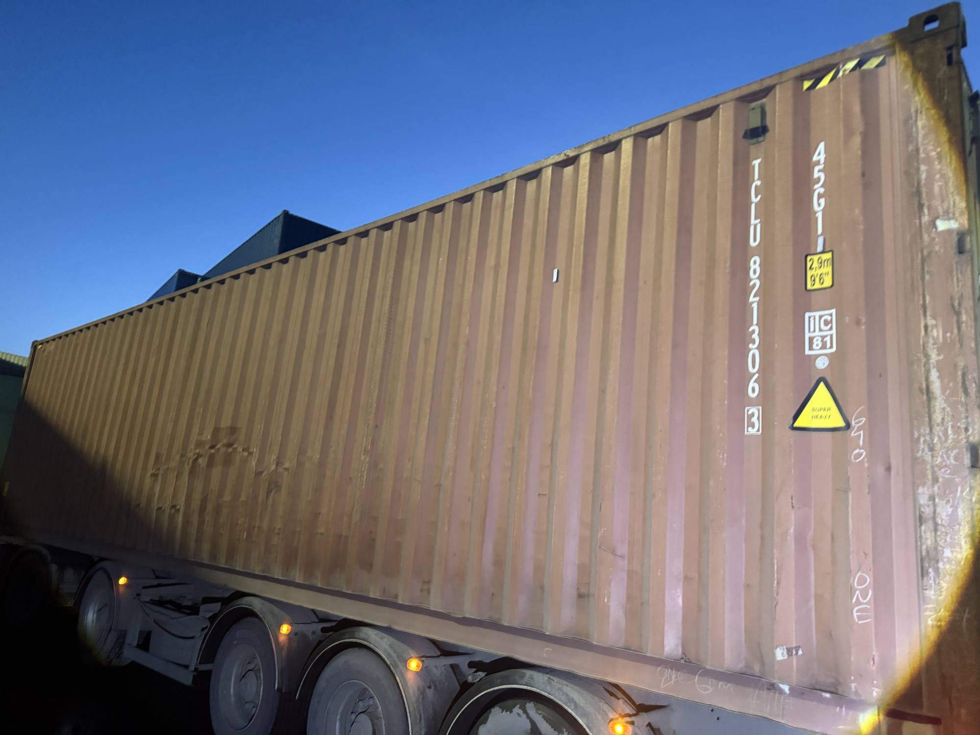 Морской контейнер TCLU8213063