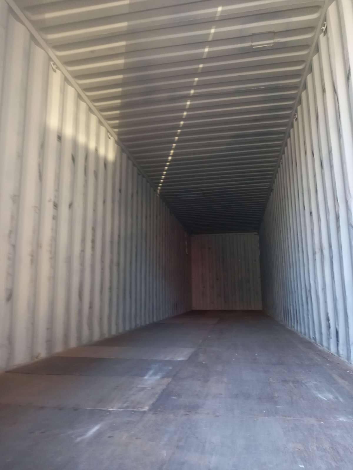 Морской контейнер TCLU8242246