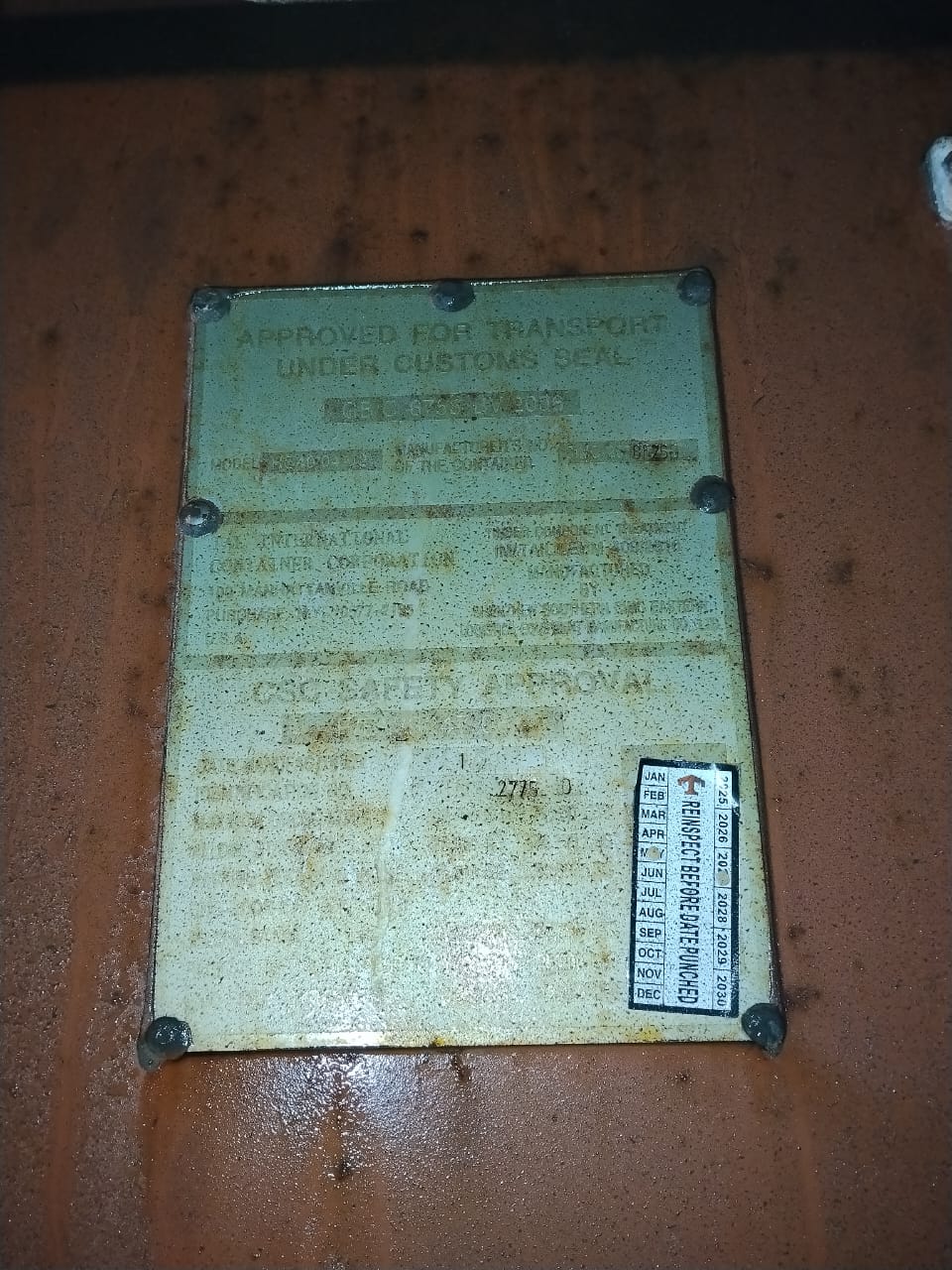 Морской контейнер TCLU8327750