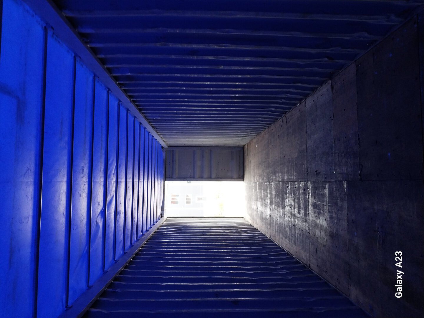 Морской контейнер TCLU8347890