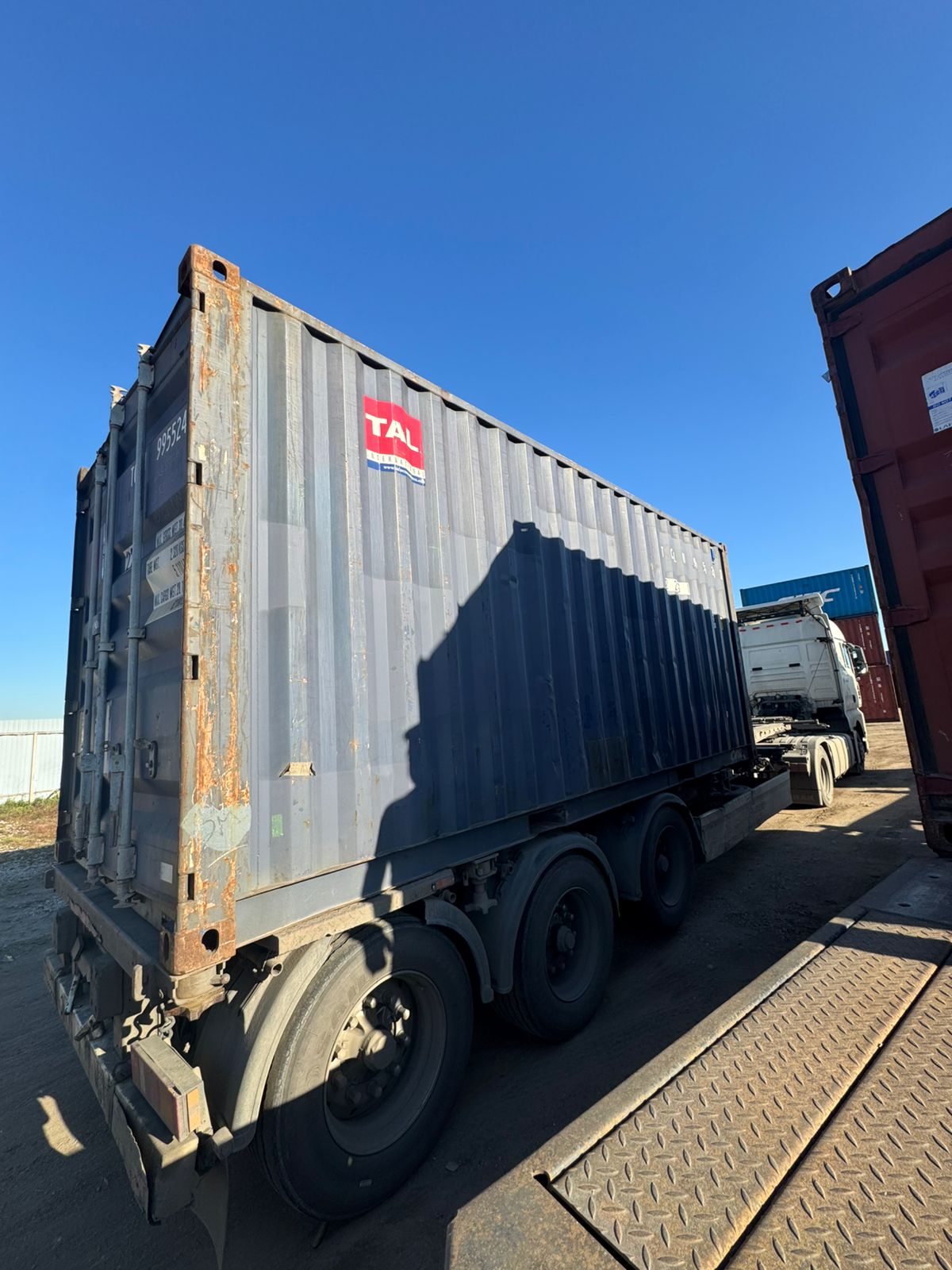 Морской контейнер TCLU9955241