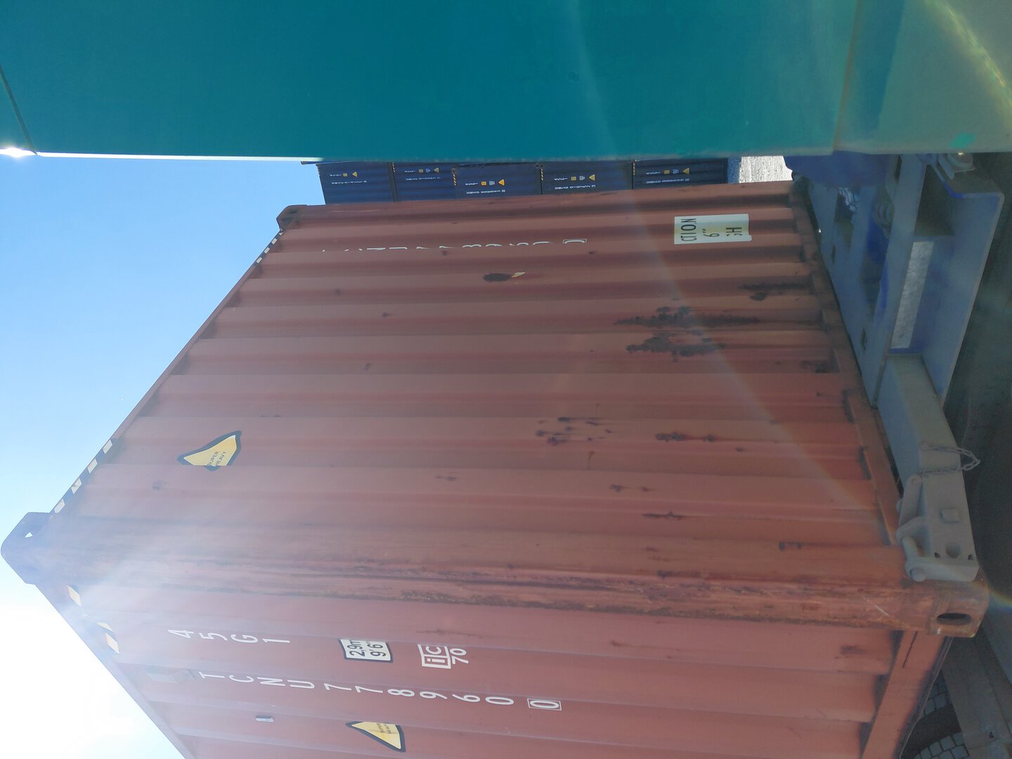 Морской контейнер TCNU7789600
