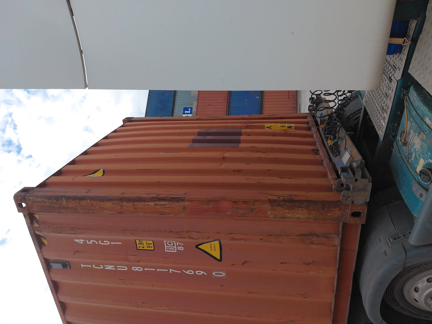 Морской контейнер TCNU8117690