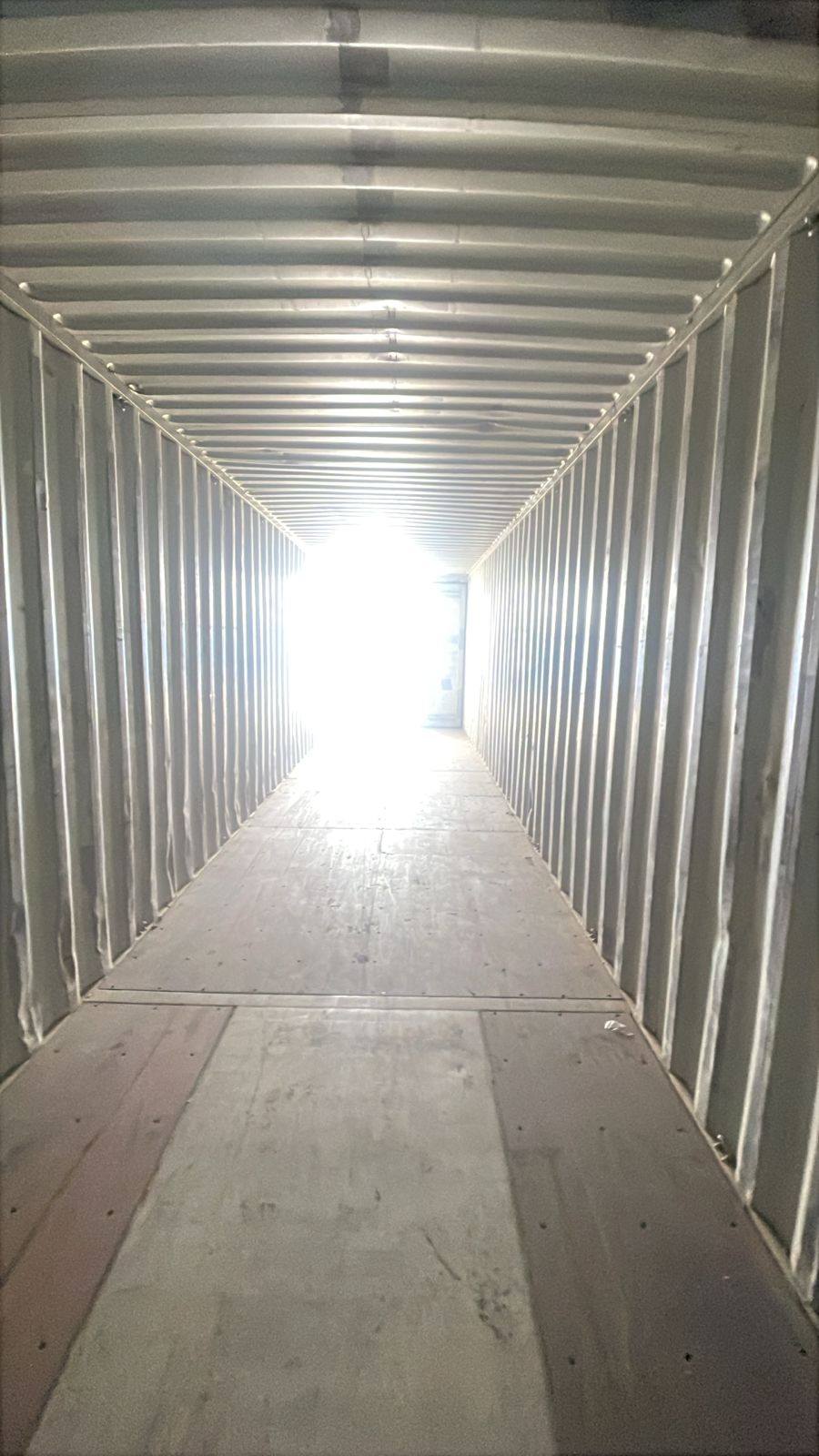 Морской контейнер TCNU9261021