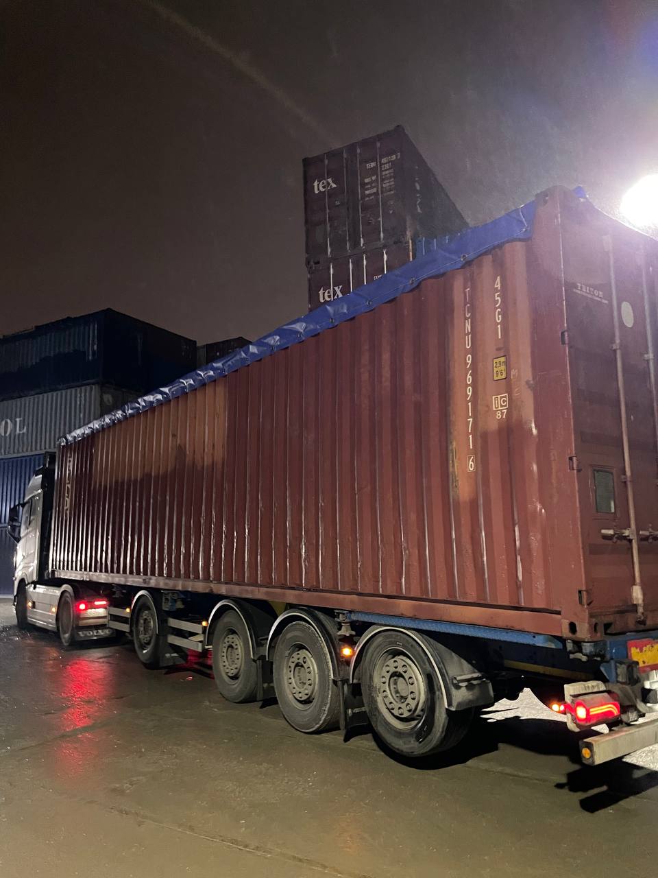 Морской контейнер TCNU9691716