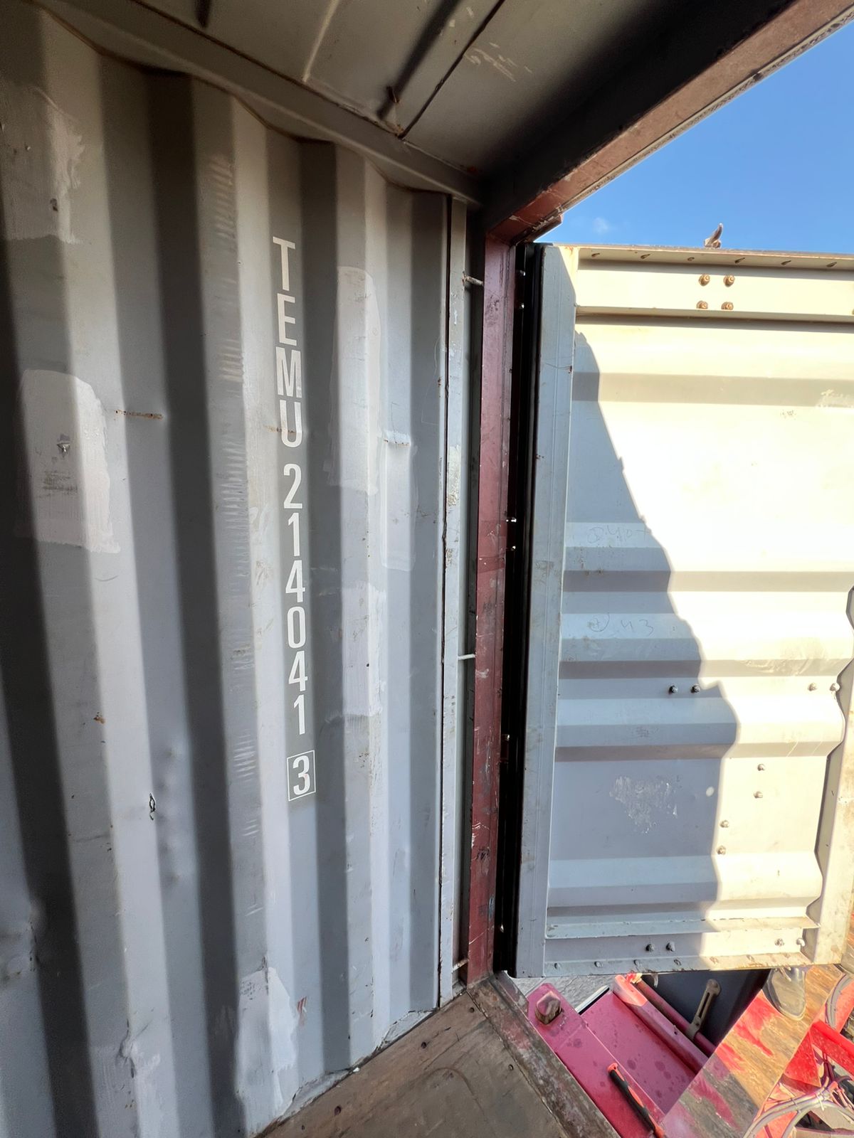 Морской контейнер TEMU2140413