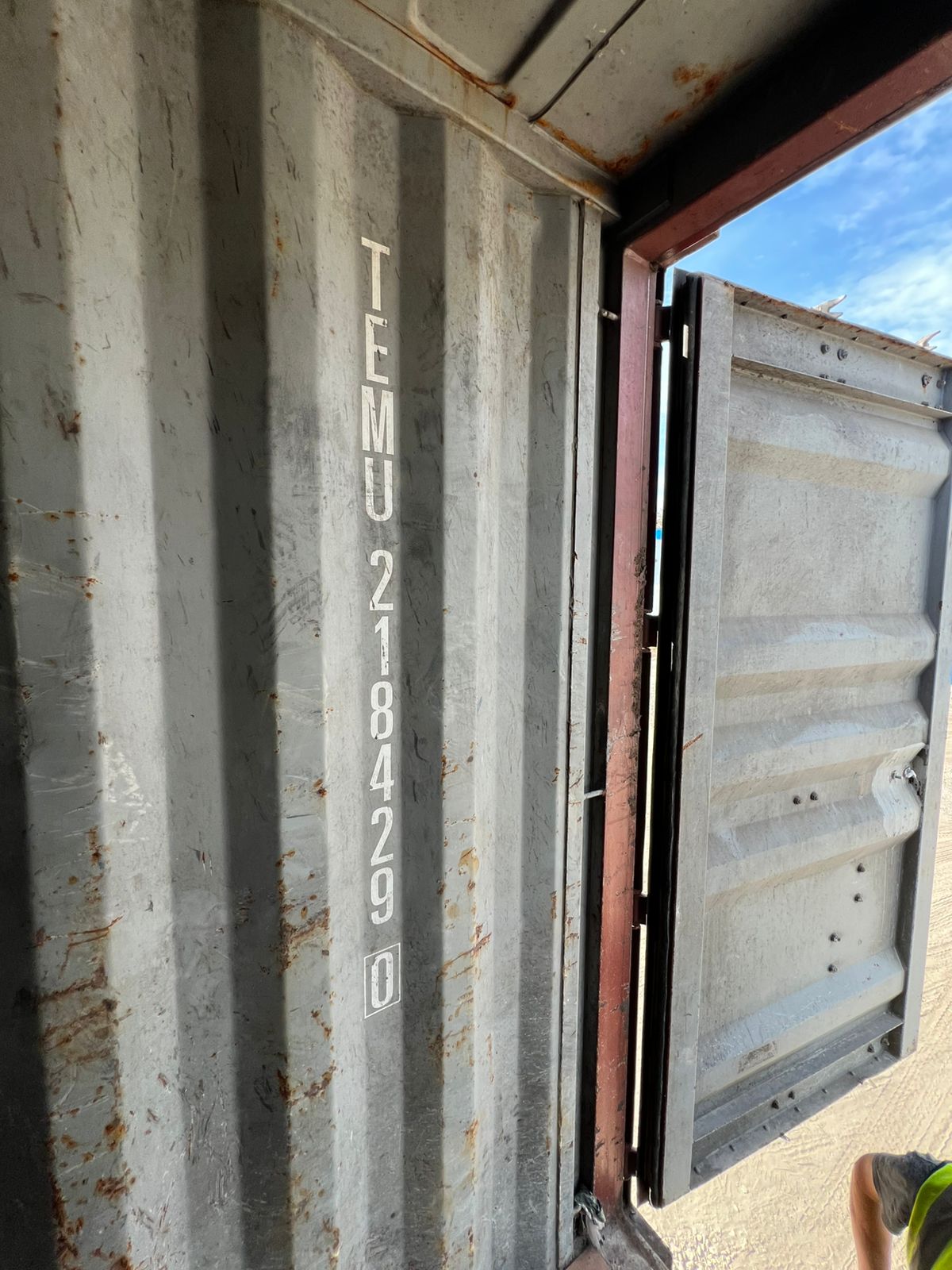 Морской контейнер TEMU2184290