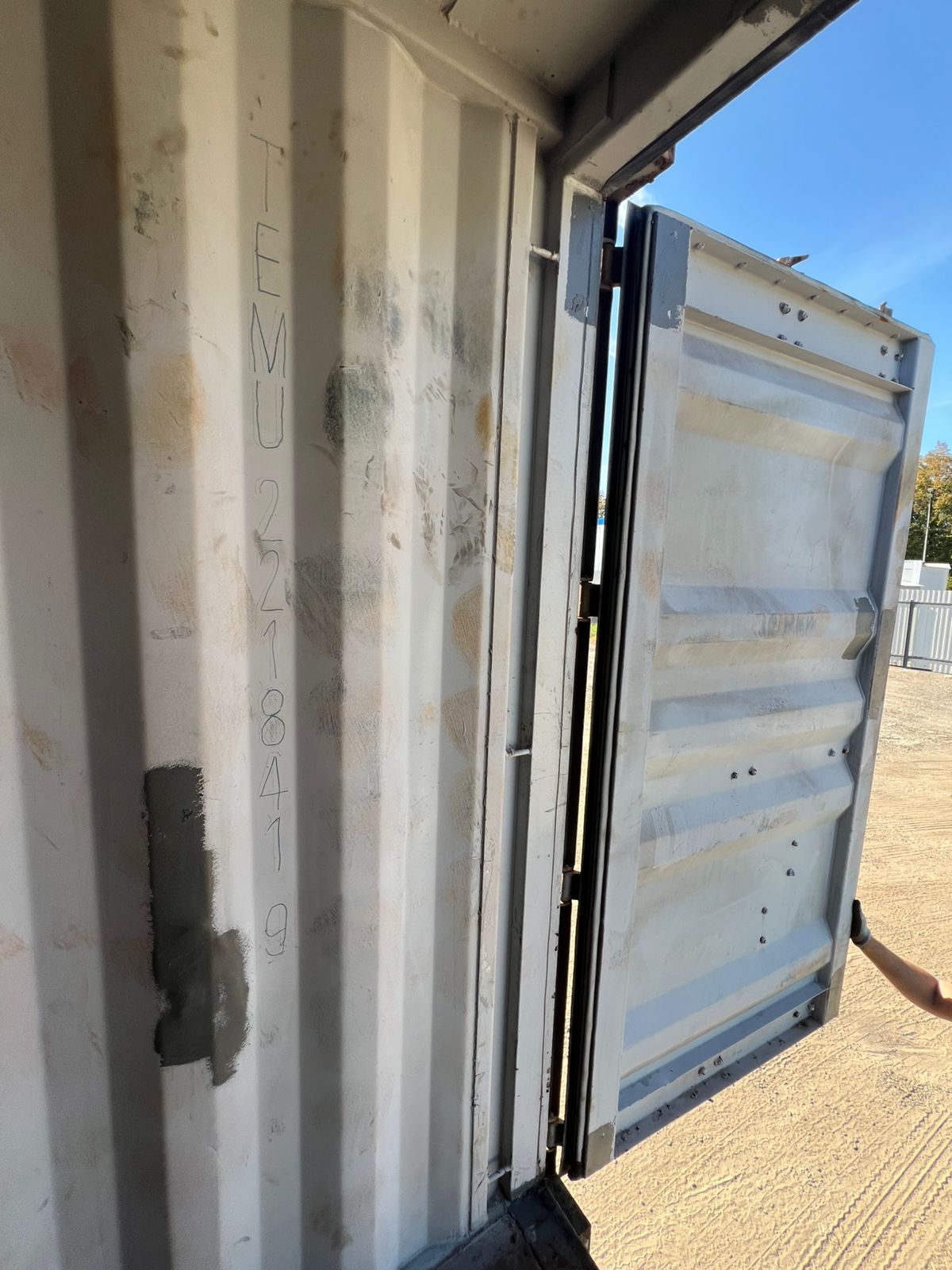 Морской контейнер TEMU2218419