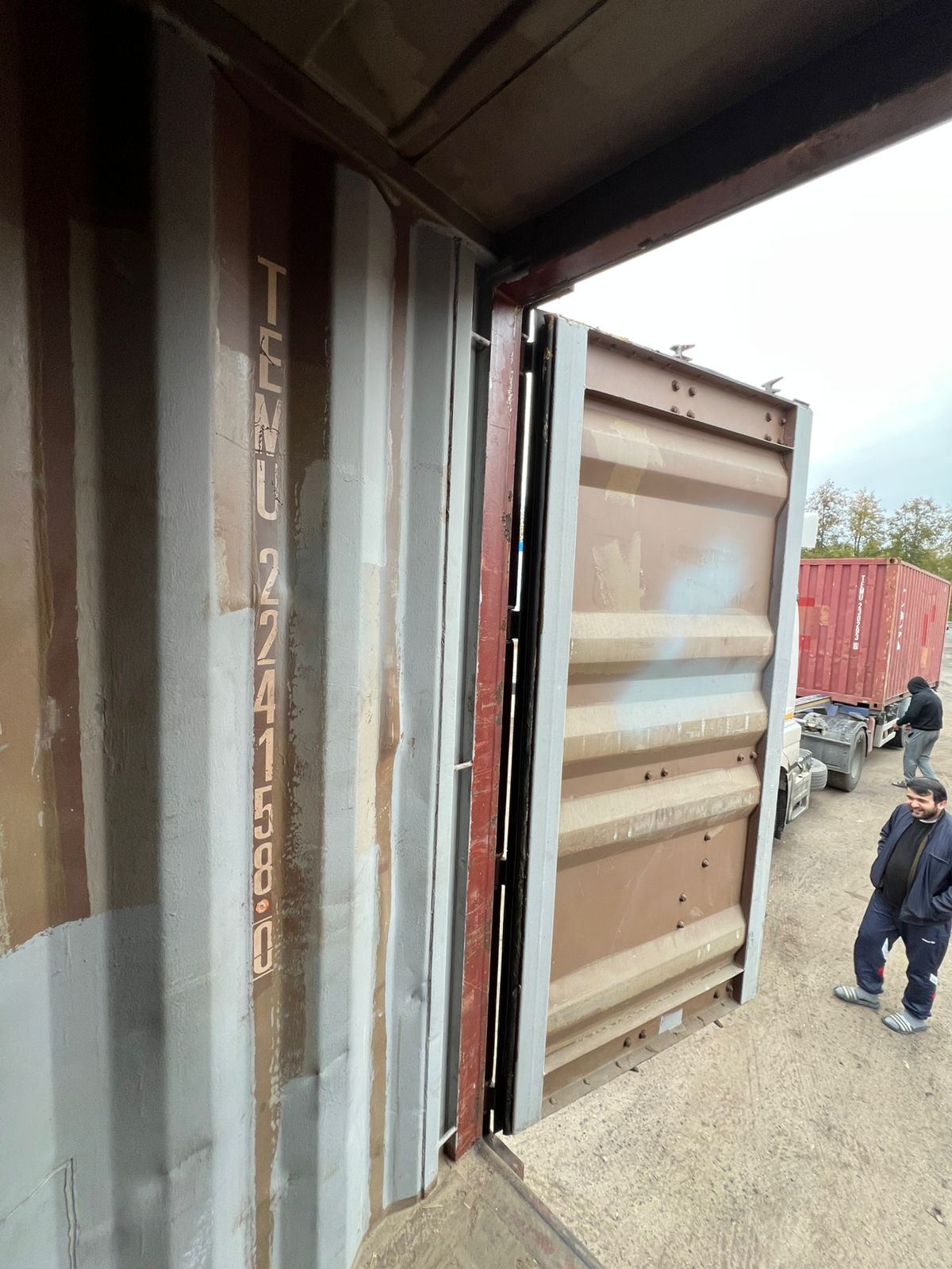 Морской контейнер TEMU2241580