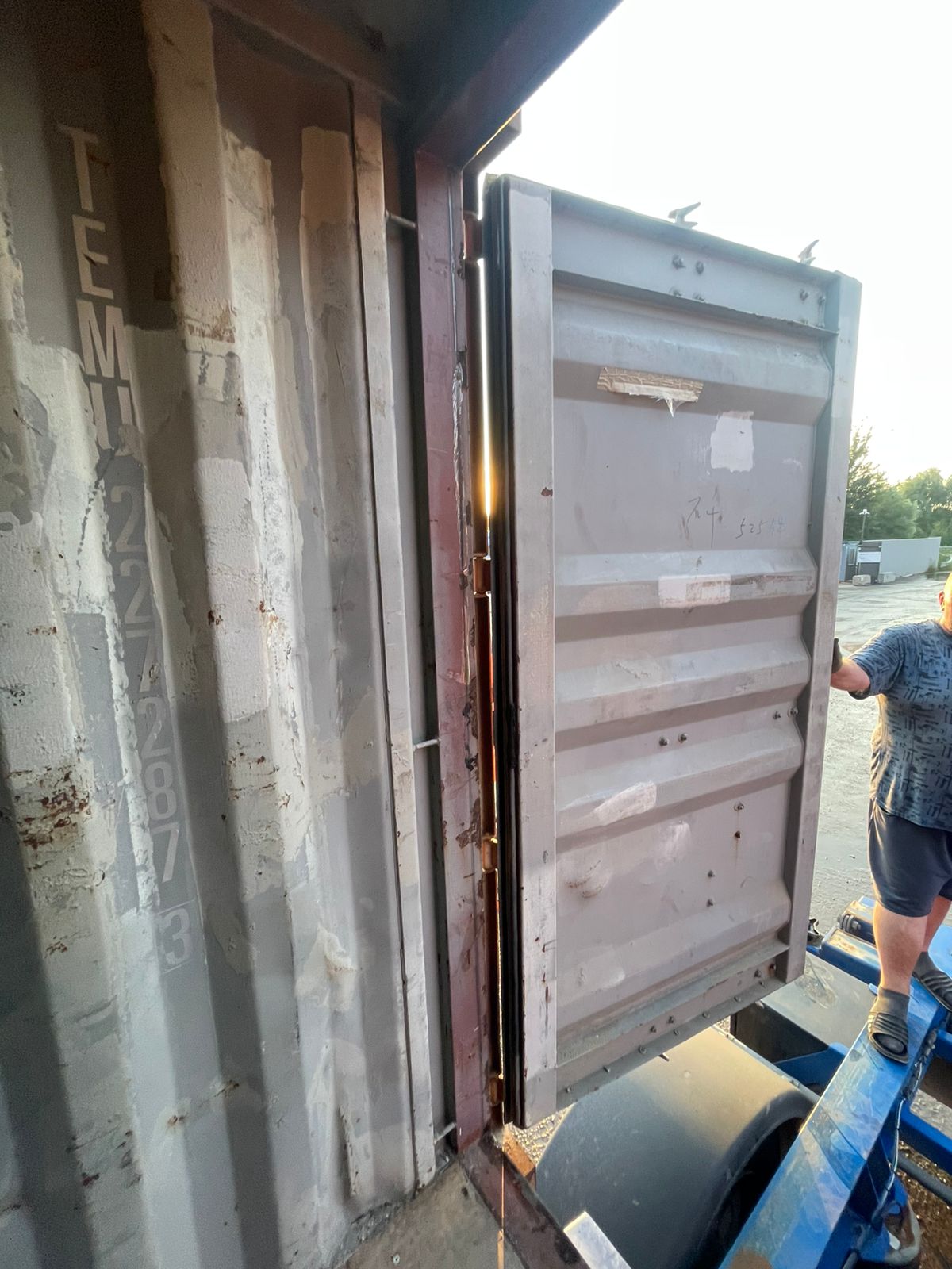 Морской контейнер TEMU2272873