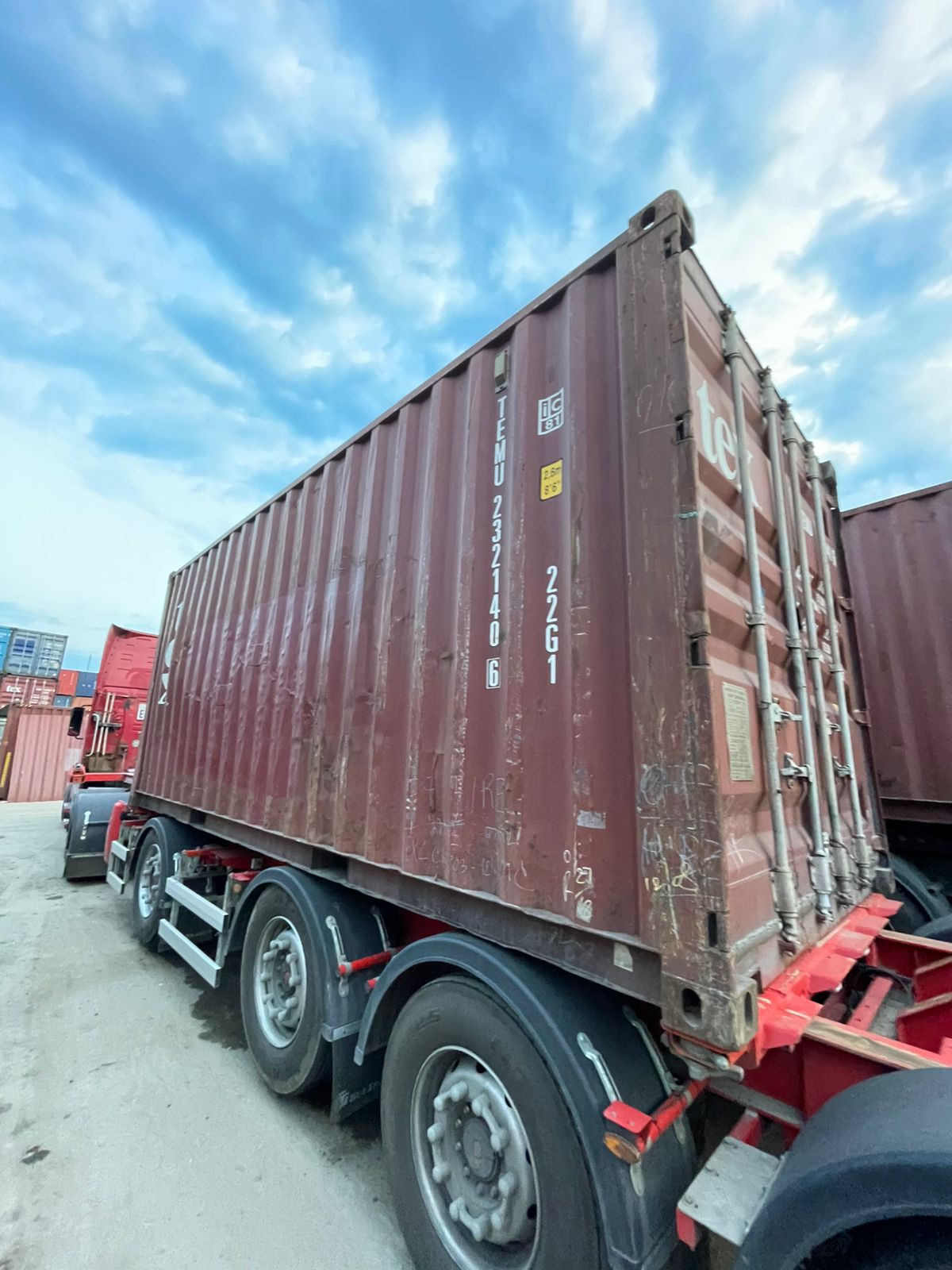 Морской контейнер TEMU2321406