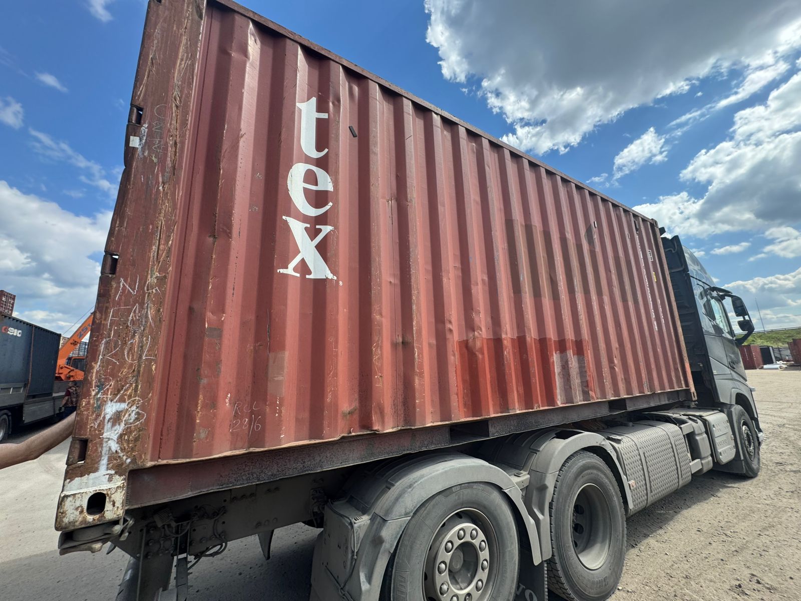 Морской контейнер TEMU2353764