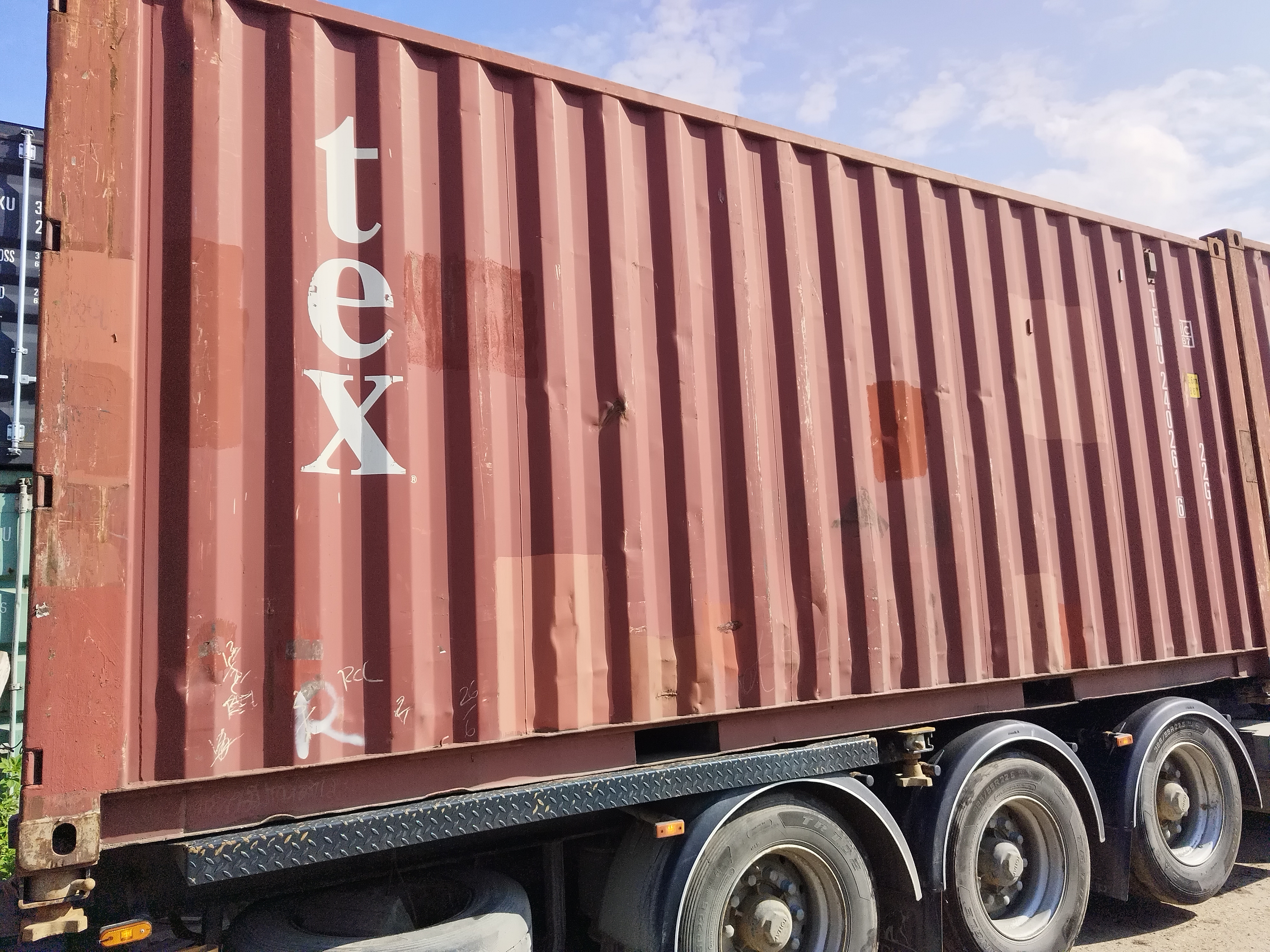 Морской контейнер TEMU2402616