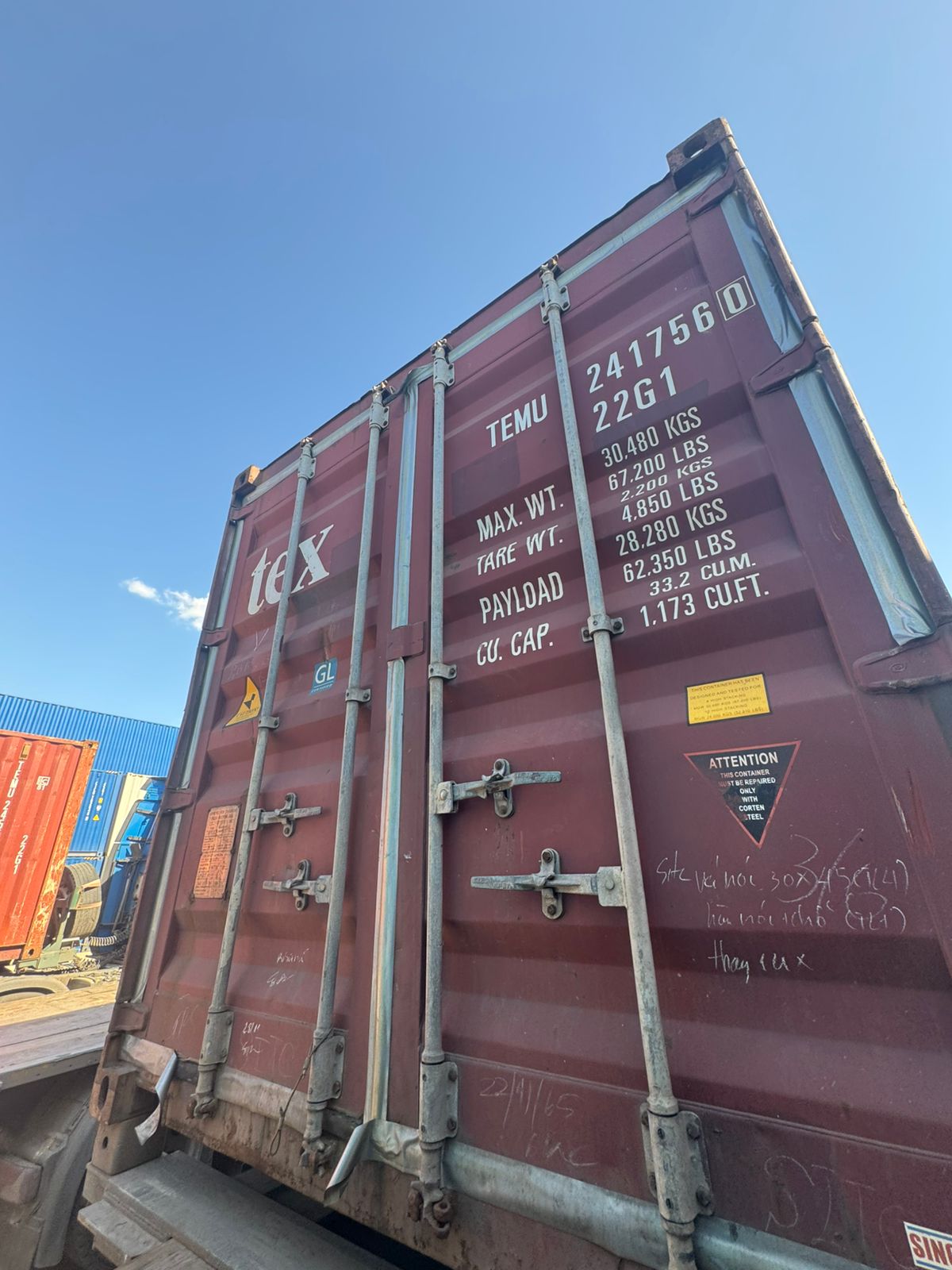 Морской контейнер TEMU2417560