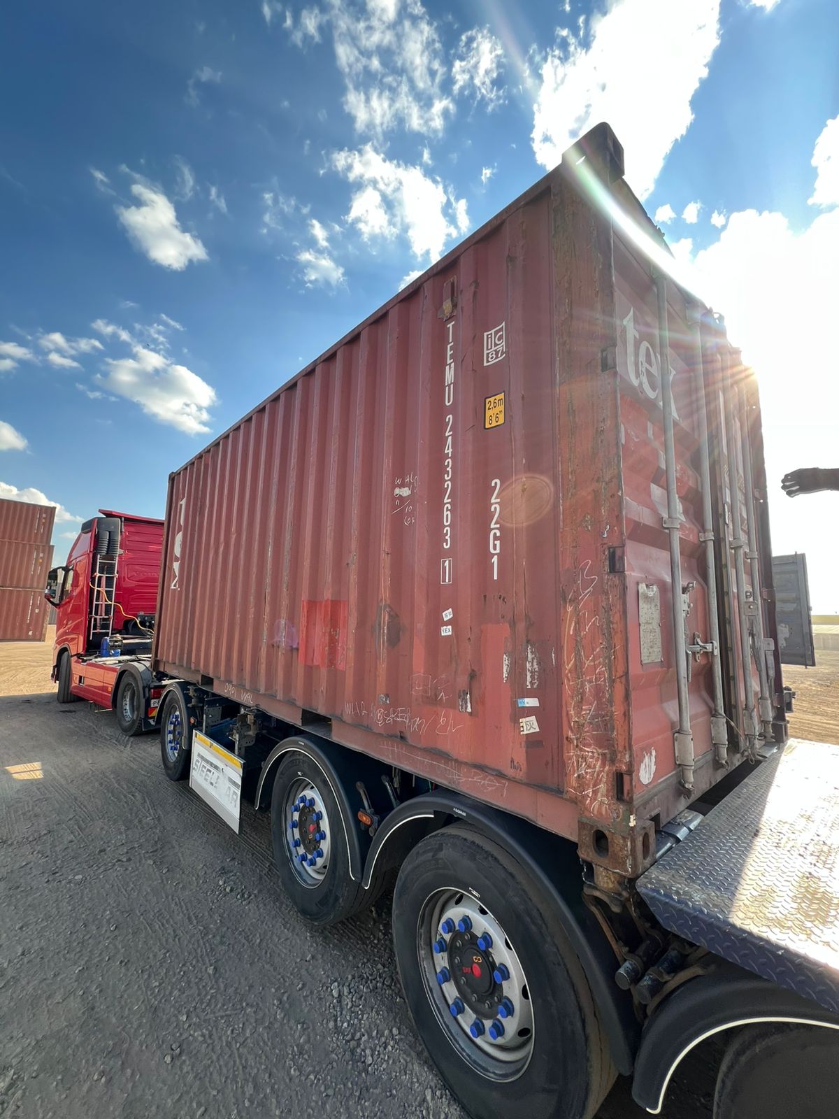 Морской контейнер TEMU2432631