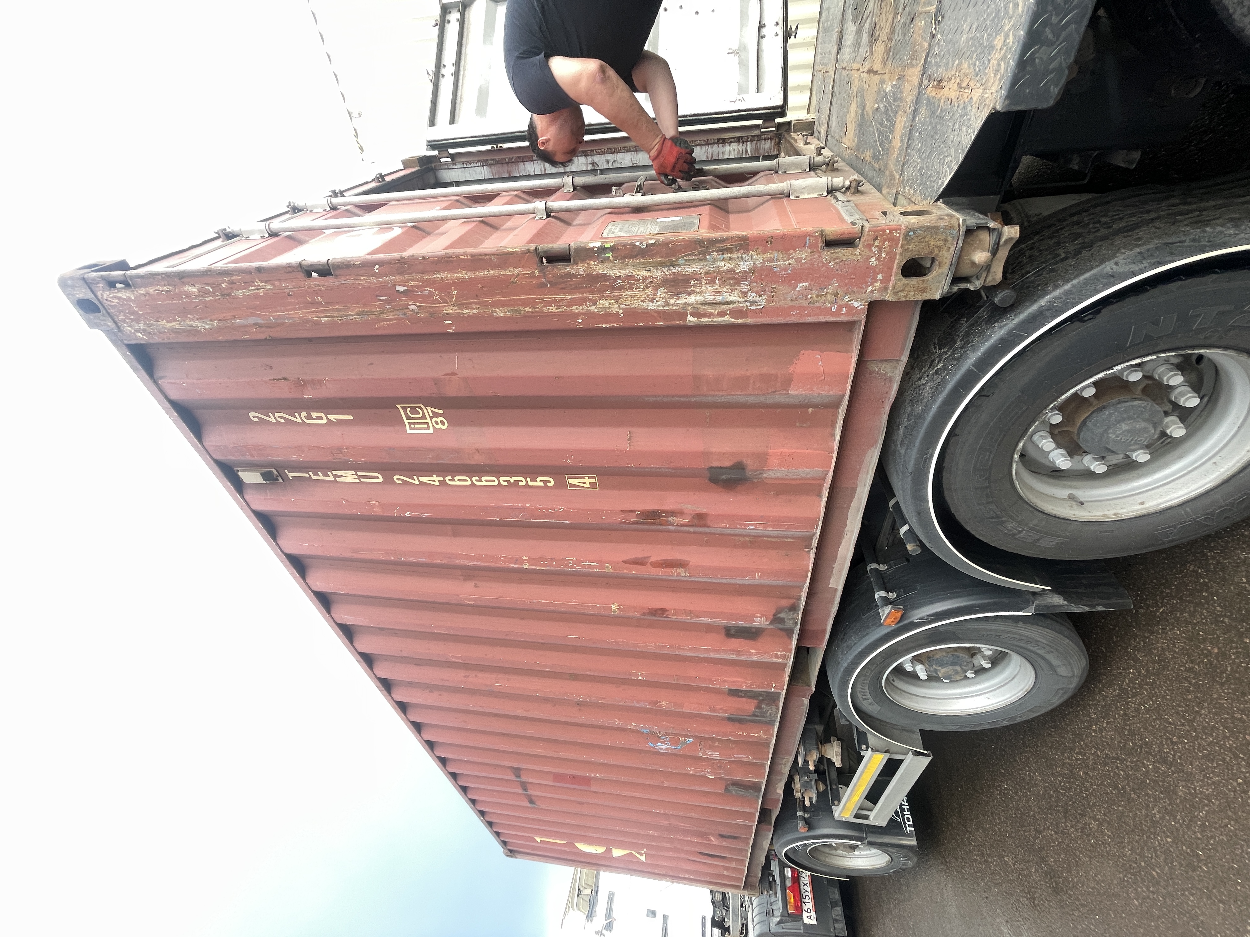 Морской контейнер TEMU2466354