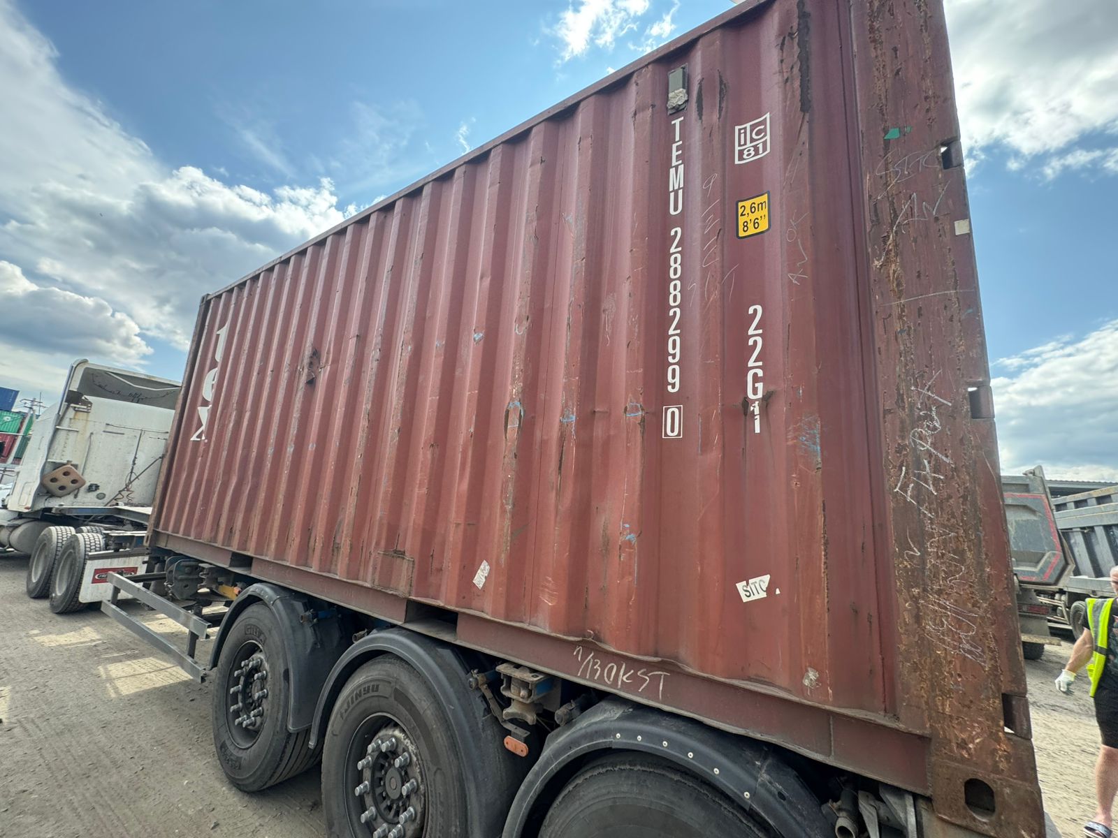 Морской контейнер TEMU2882990