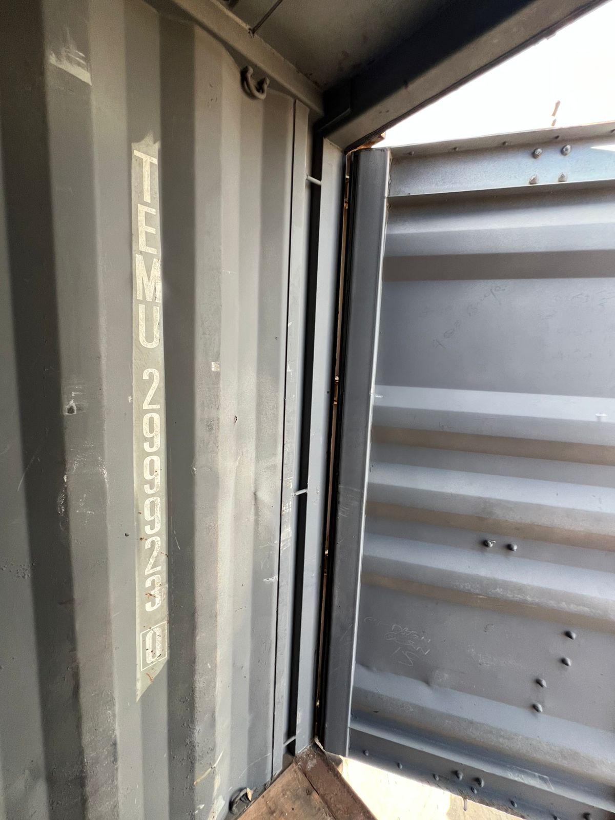 Морской контейнер TEMU2999230