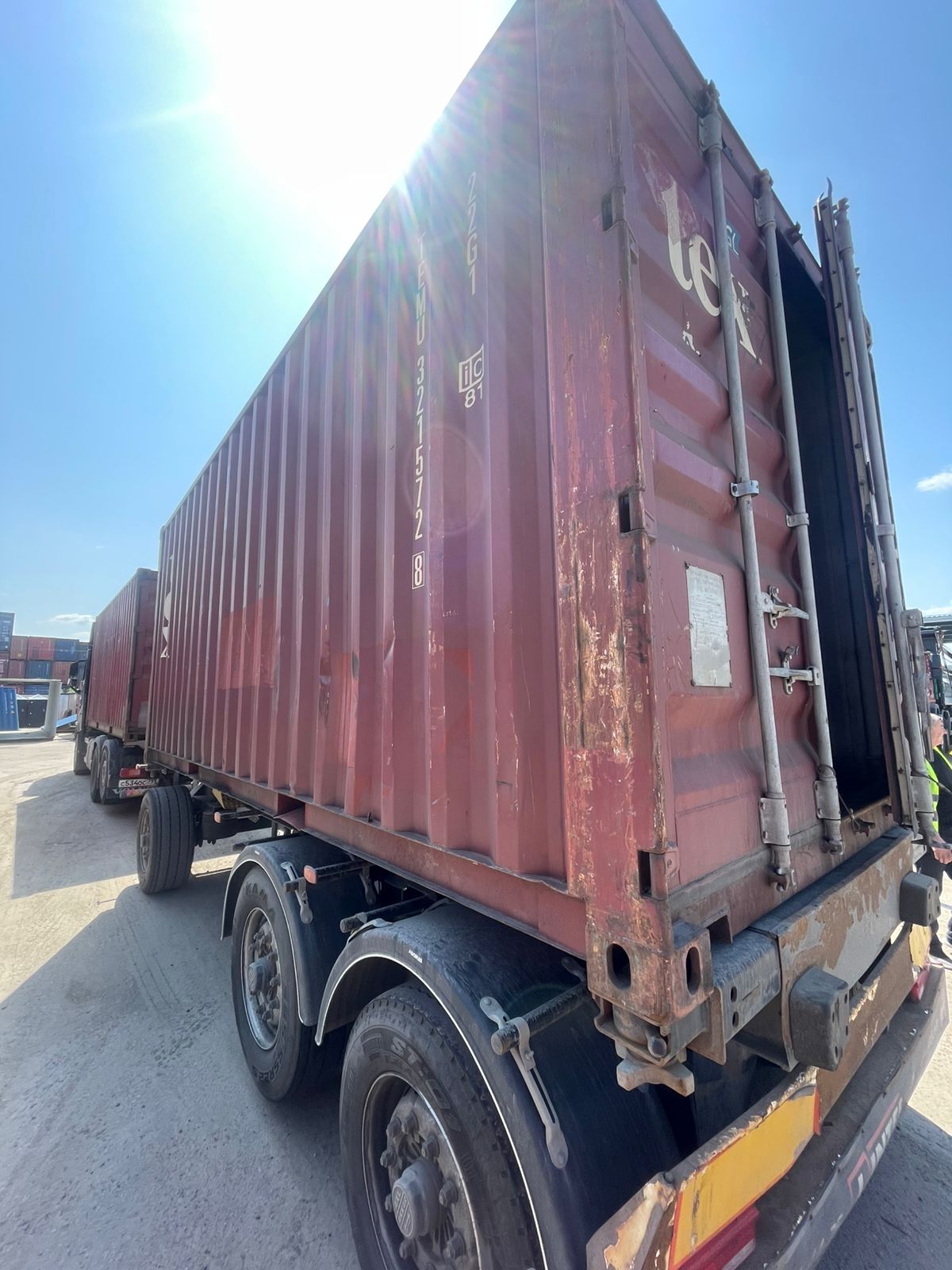 Морской контейнер TEMU3215728