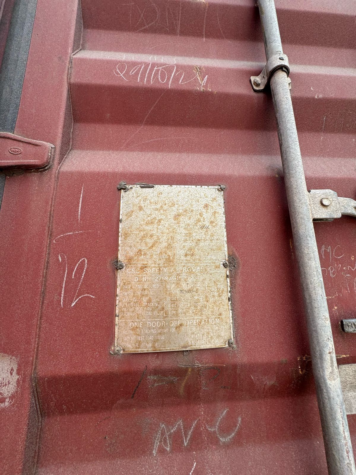 Морской контейнер TEMU3216555