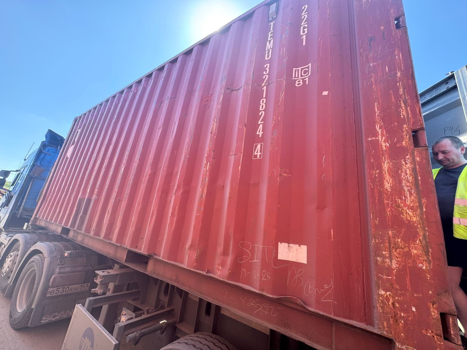 Морской контейнер TEMU3218244