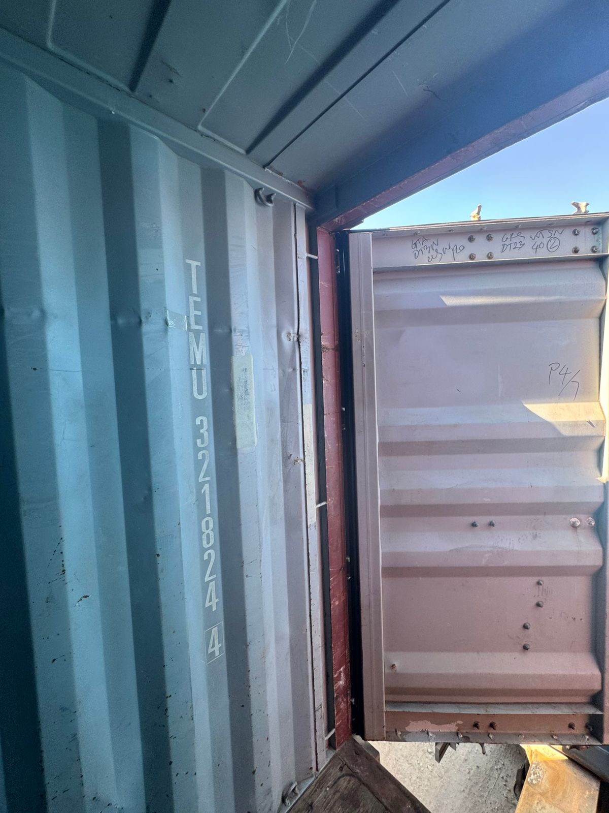 Морской контейнер TEMU3218244