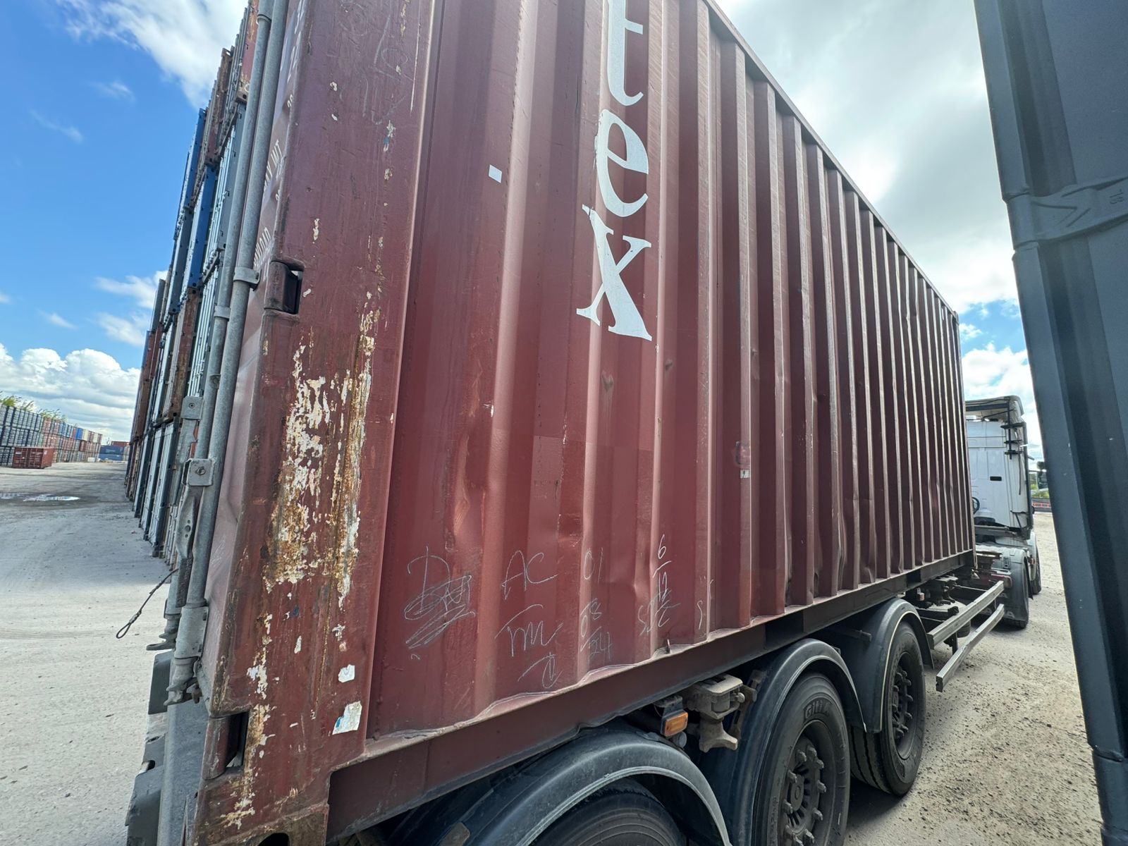 Морской контейнер TEMU3227375