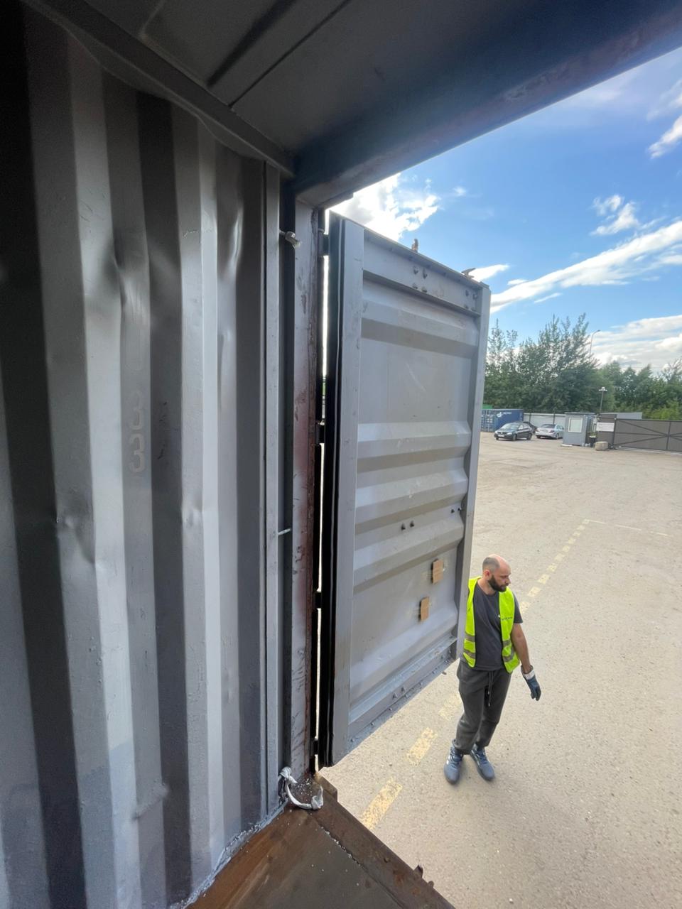 Морской контейнер TEMU3327008