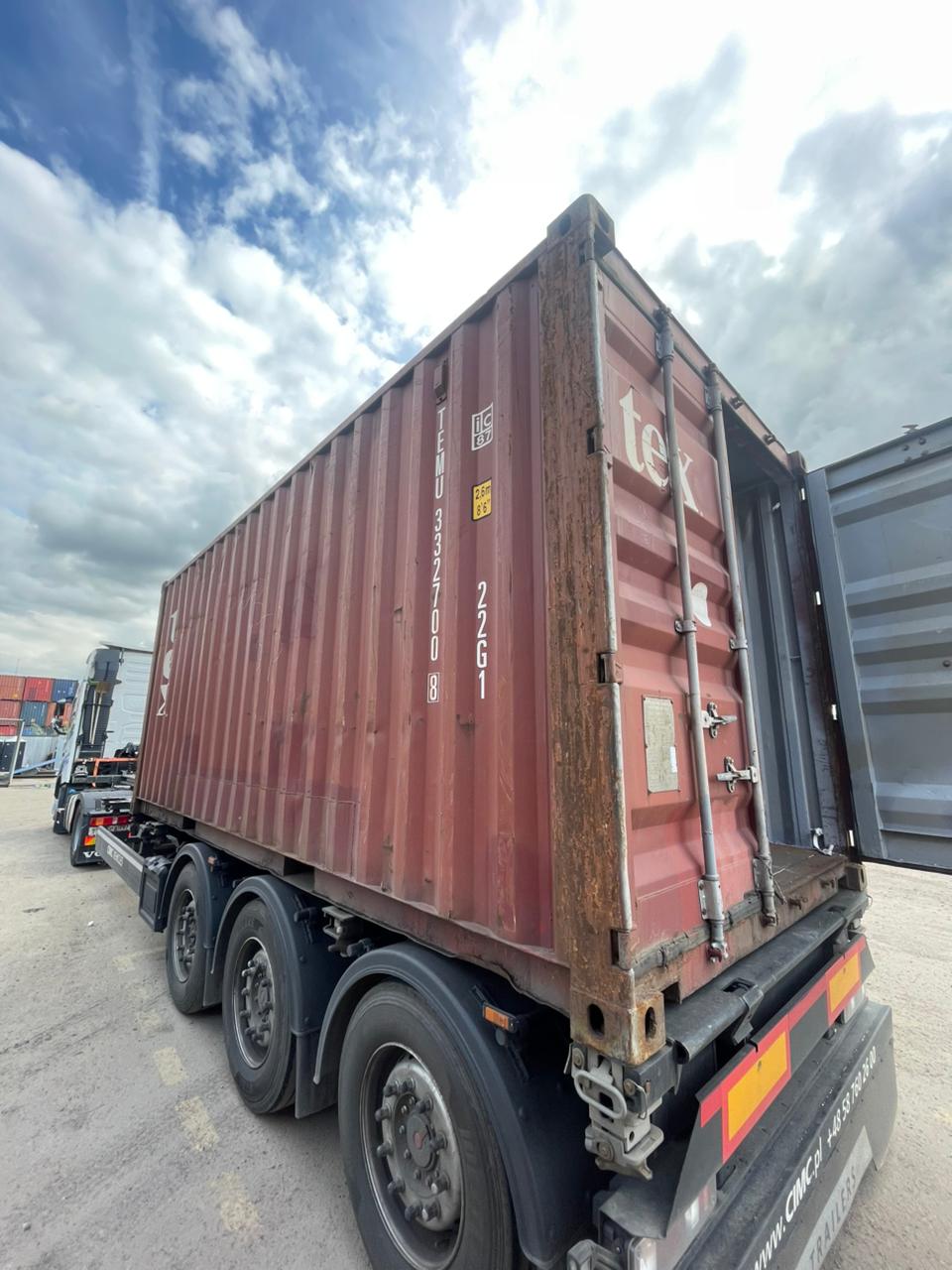 Морской контейнер TEMU3327008