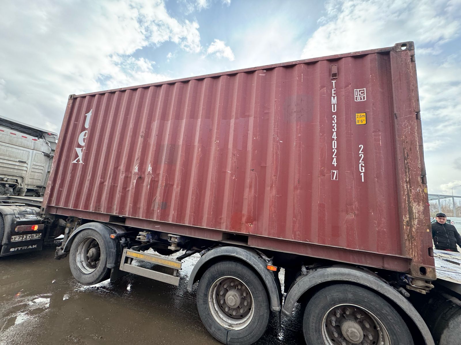 Морской контейнер TEMU3340247