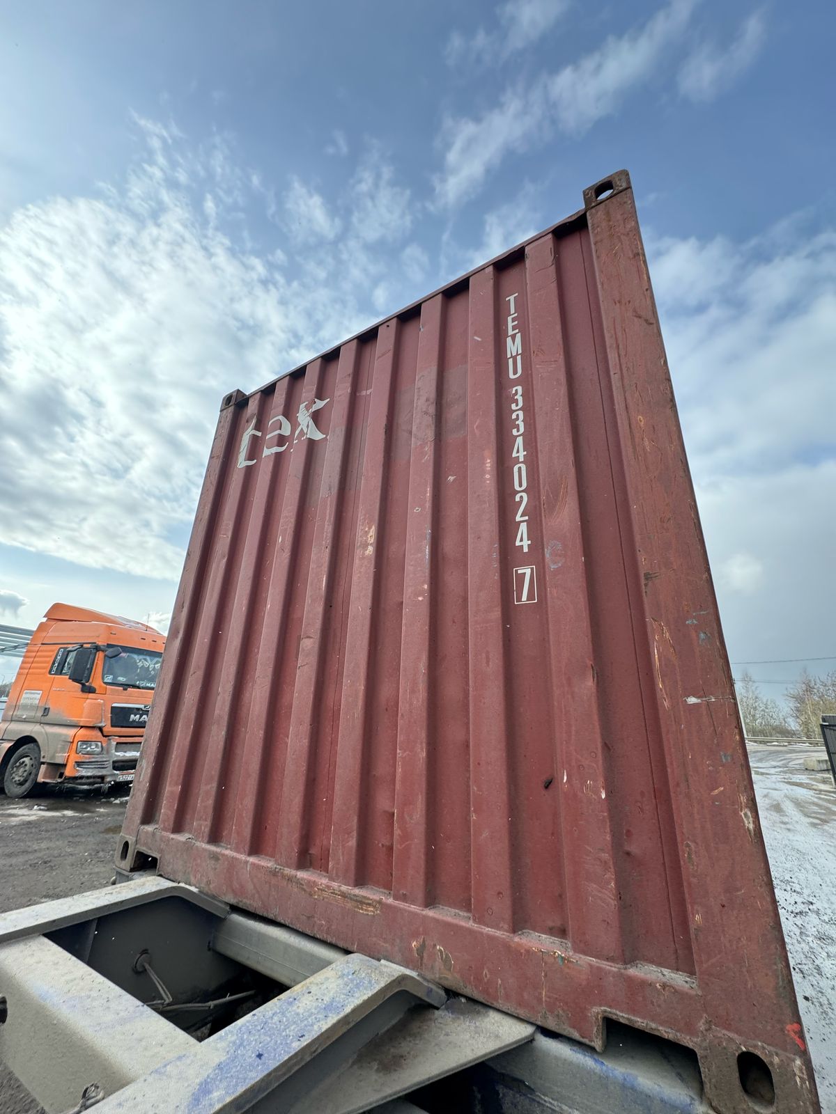 Морской контейнер TEMU3340247