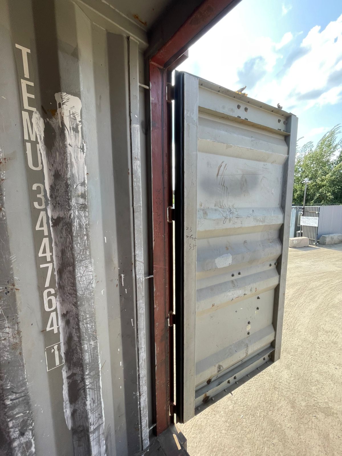 Морской контейнер TEMU3447641